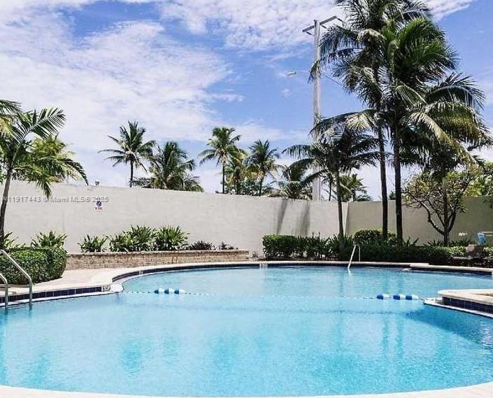 SIAN OCEAN RESIDENCES COND - Residential Lease