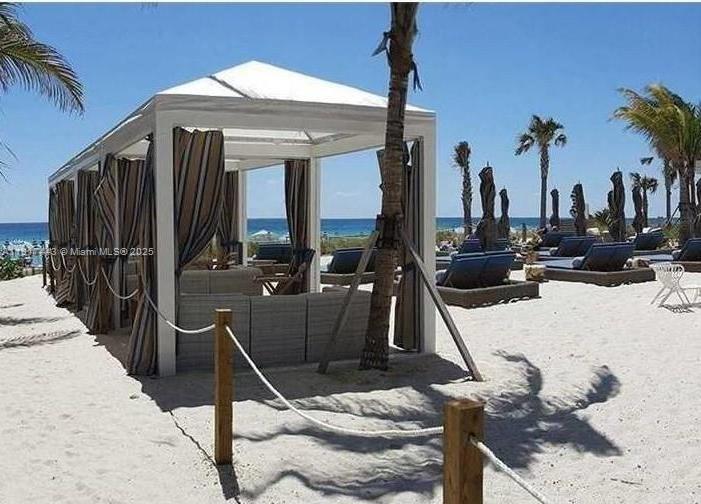 SIAN OCEAN RESIDENCES COND - Residential Lease