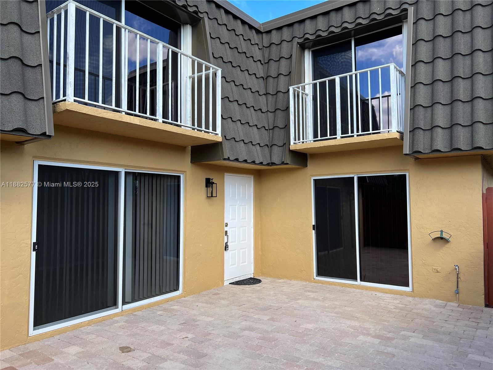 BOCA RANCHO 2 - Residential Lease