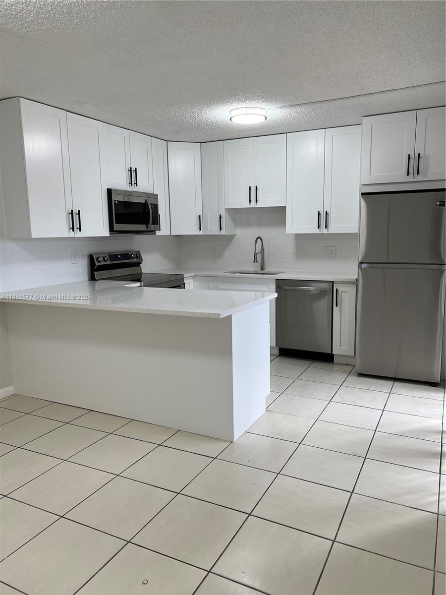 BOCA RANCHO 2 - Residential Lease