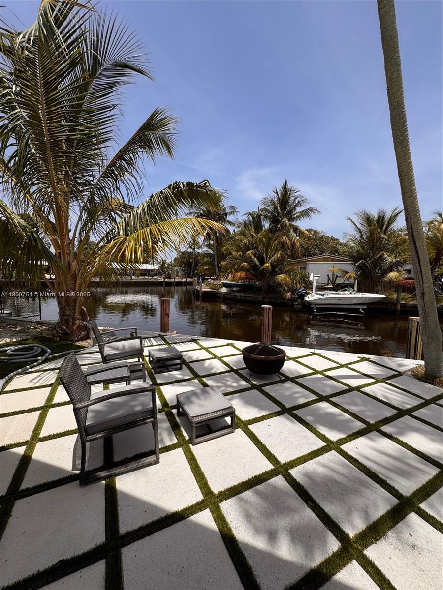 BOULEVARD PARK ISLES SEC - Residential