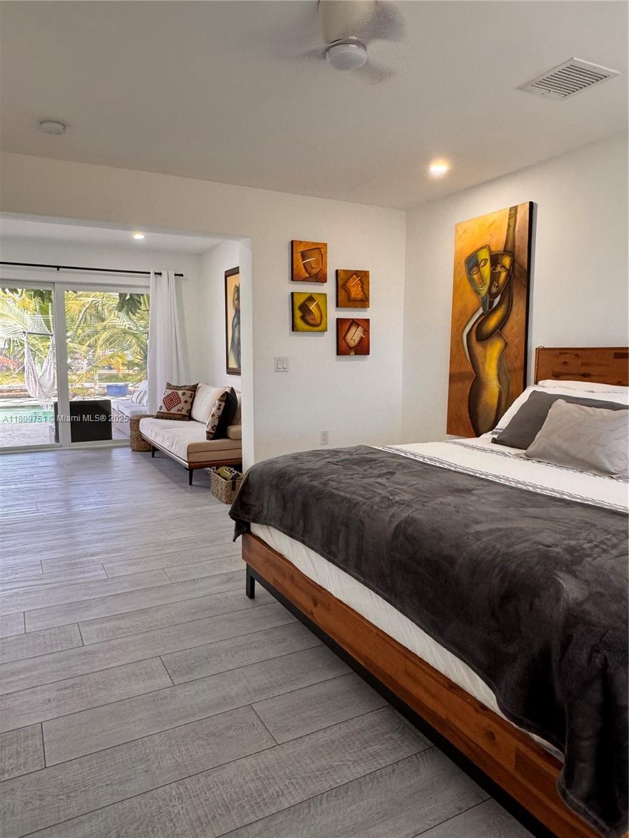 BOULEVARD PARK ISLES SEC - Residential