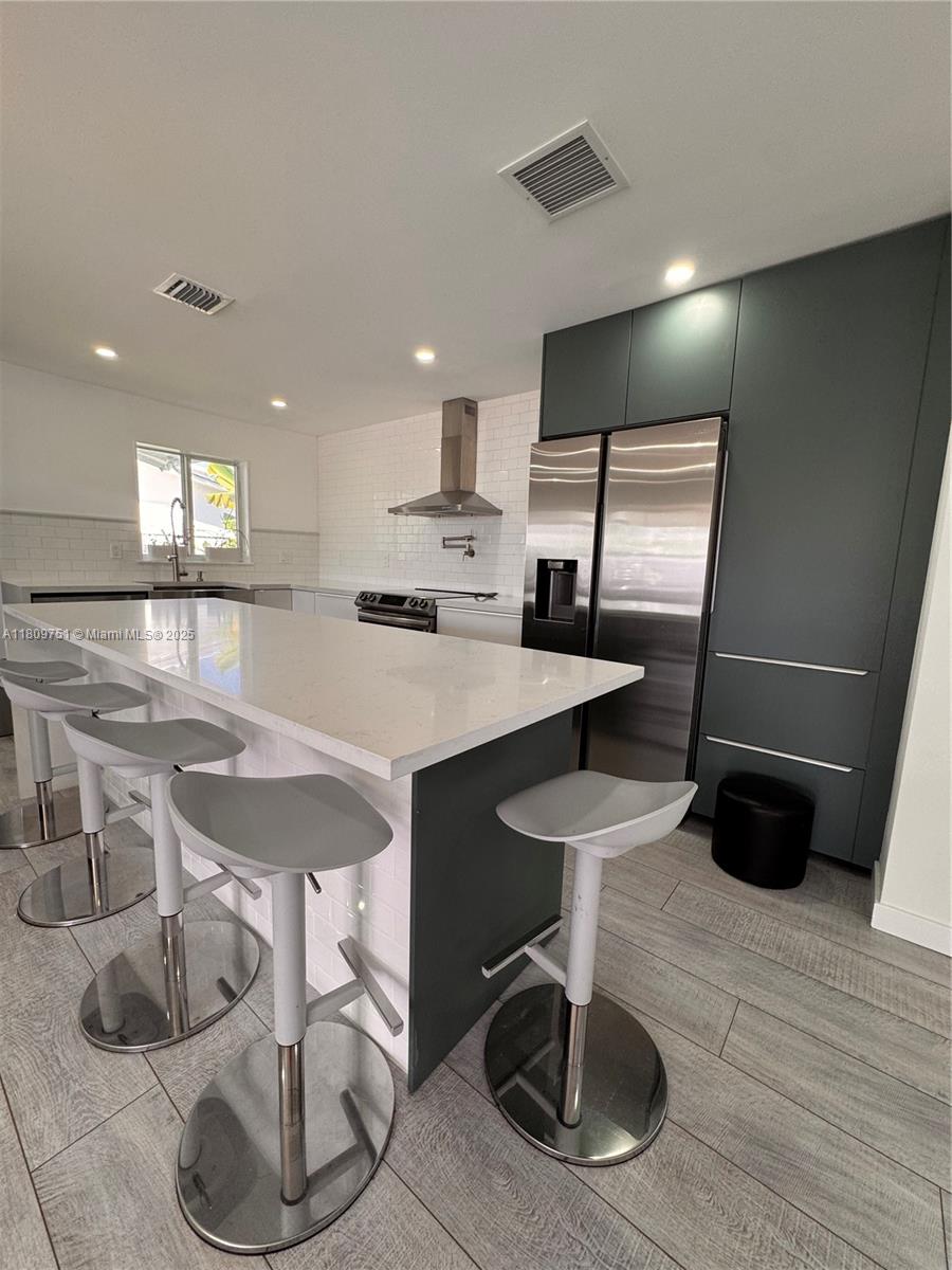 BOULEVARD PARK ISLES SEC - Residential