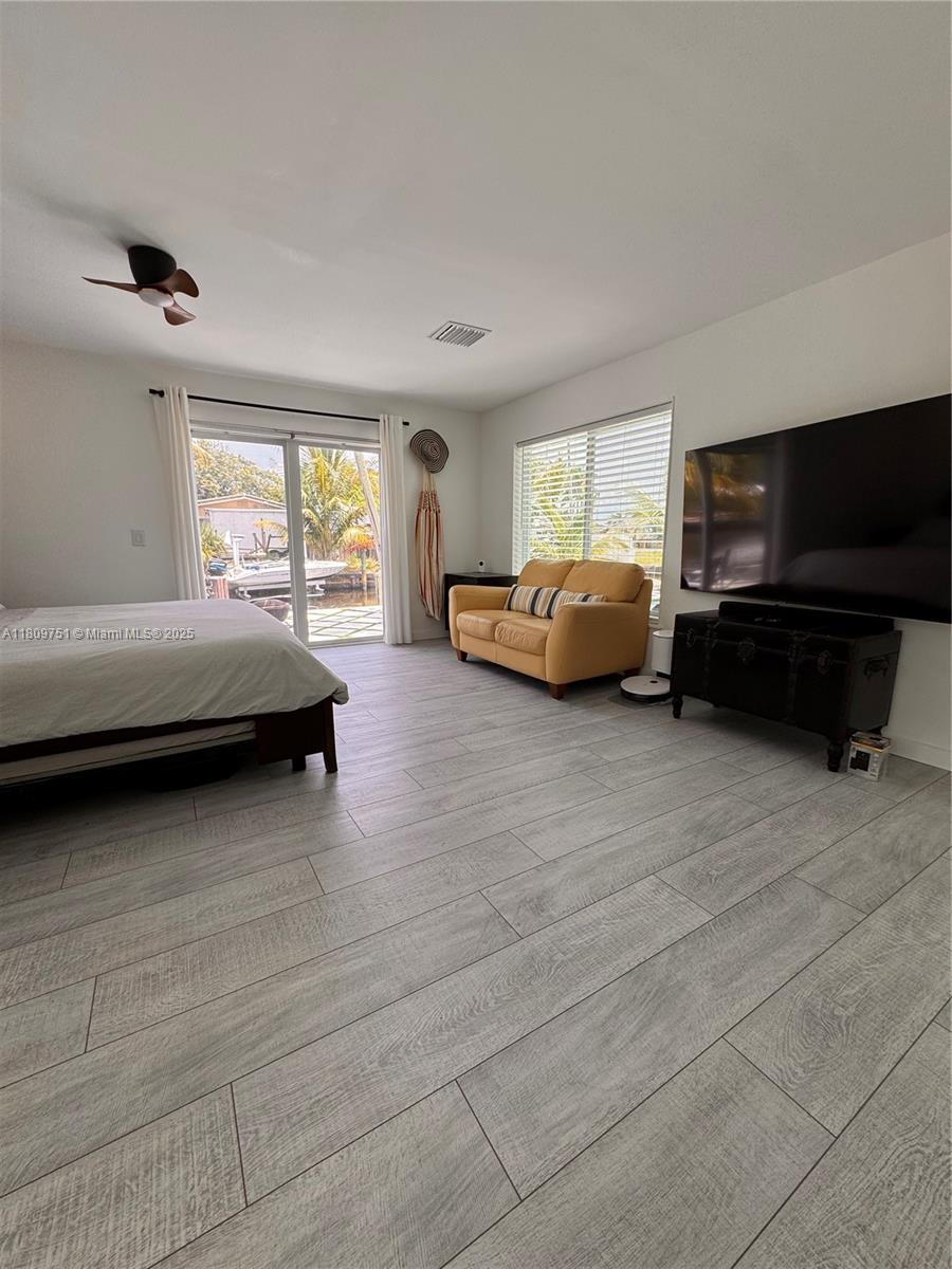 BOULEVARD PARK ISLES SEC - Residential
