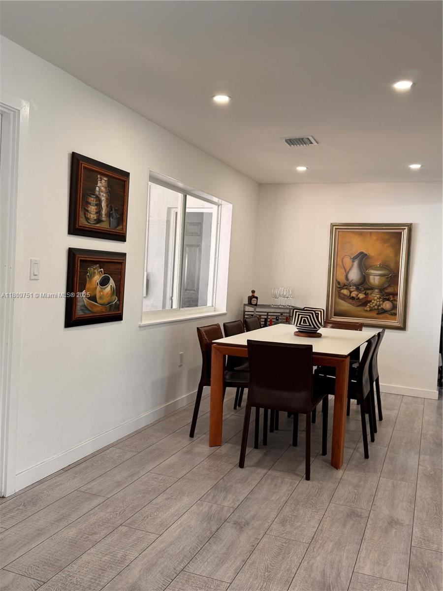 BOULEVARD PARK ISLES SEC - Residential