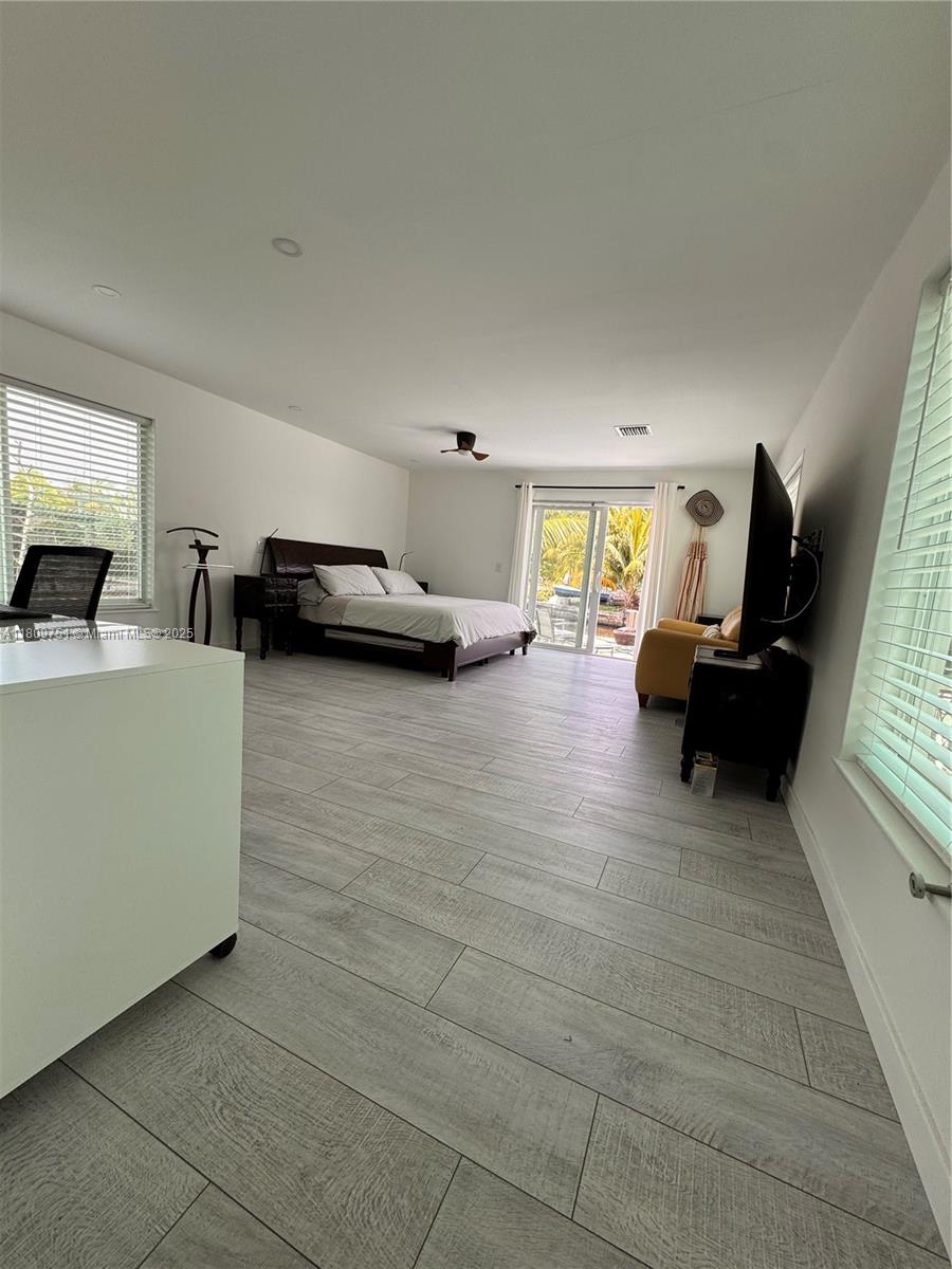 BOULEVARD PARK ISLES SEC - Residential
