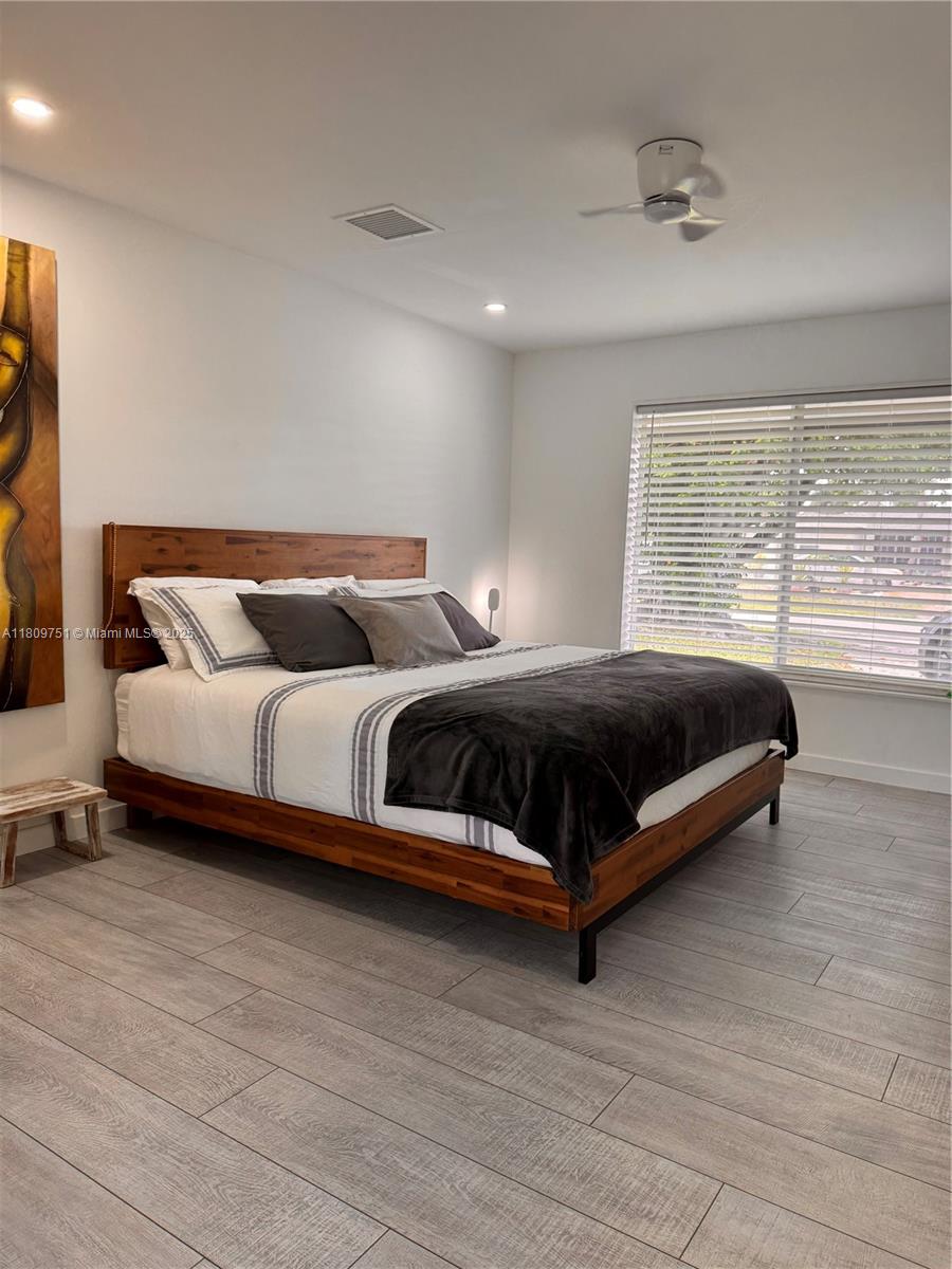 BOULEVARD PARK ISLES SEC - Residential