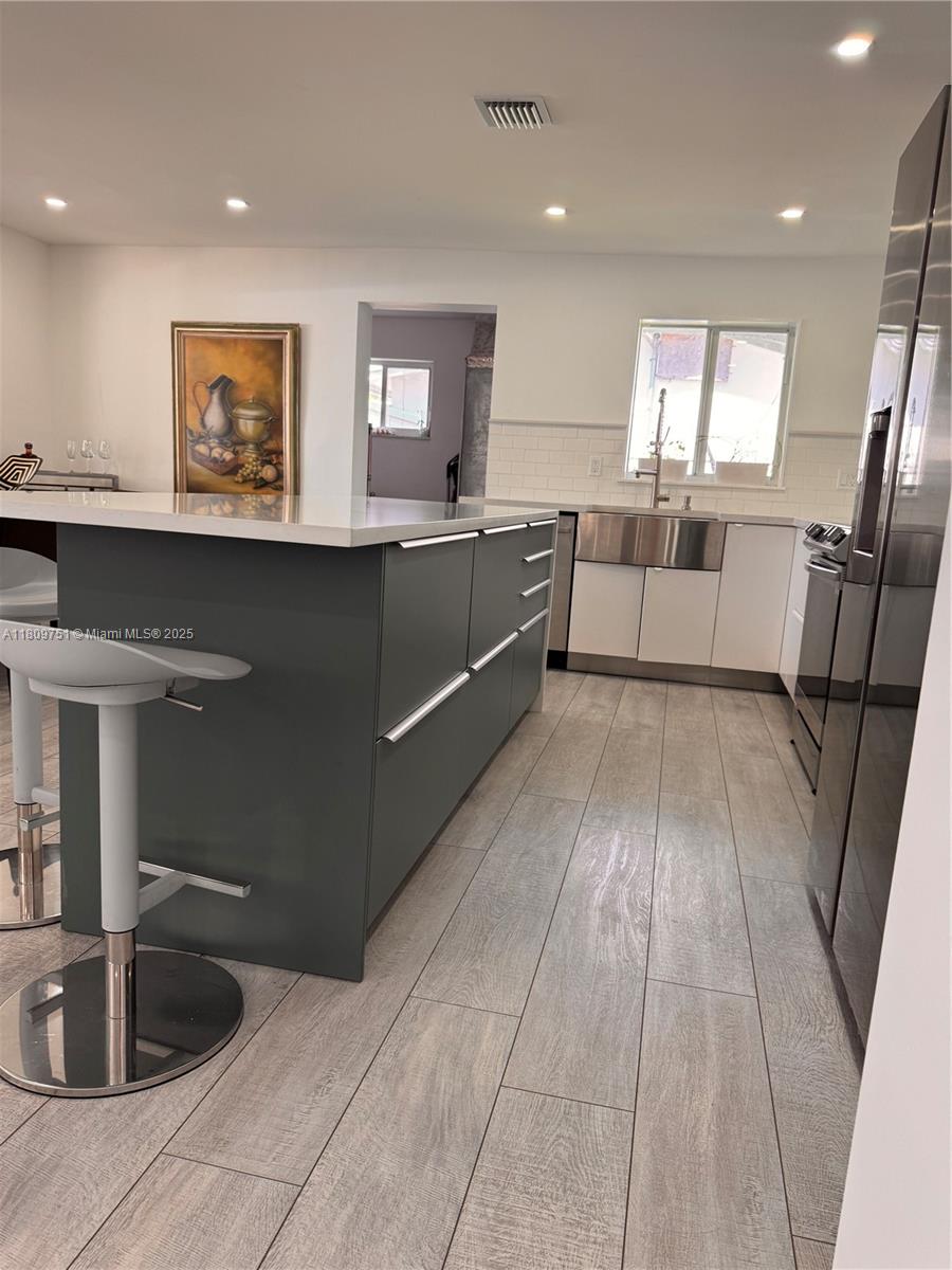 BOULEVARD PARK ISLES SEC - Residential
