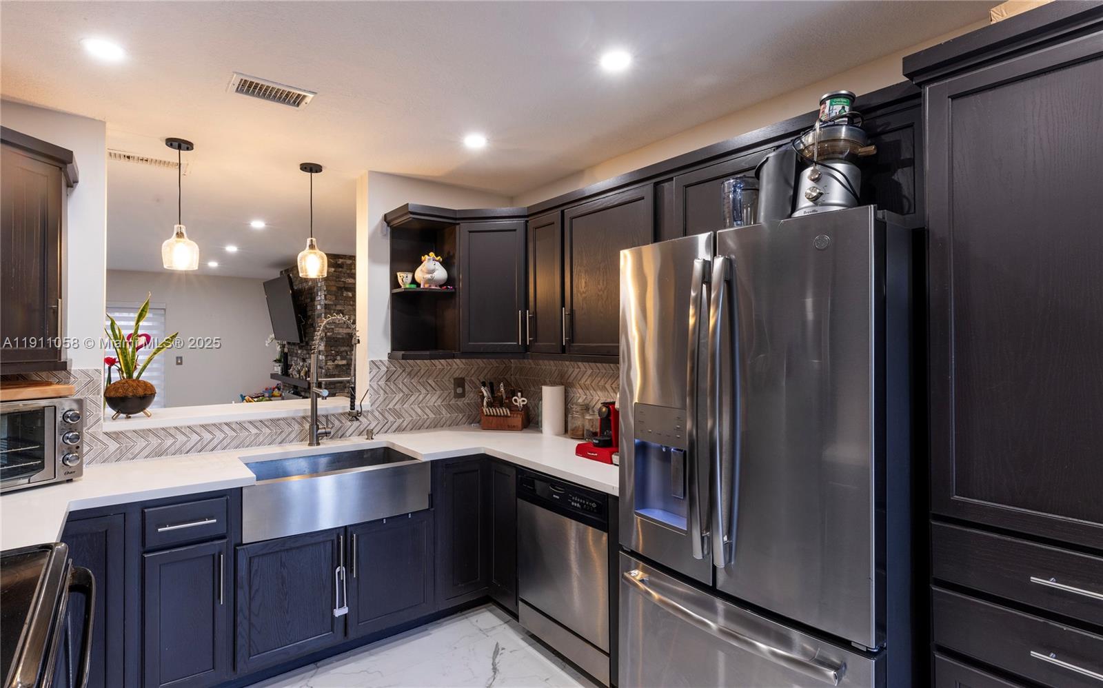 CAMELOT TWO CONDO - Residential Lease