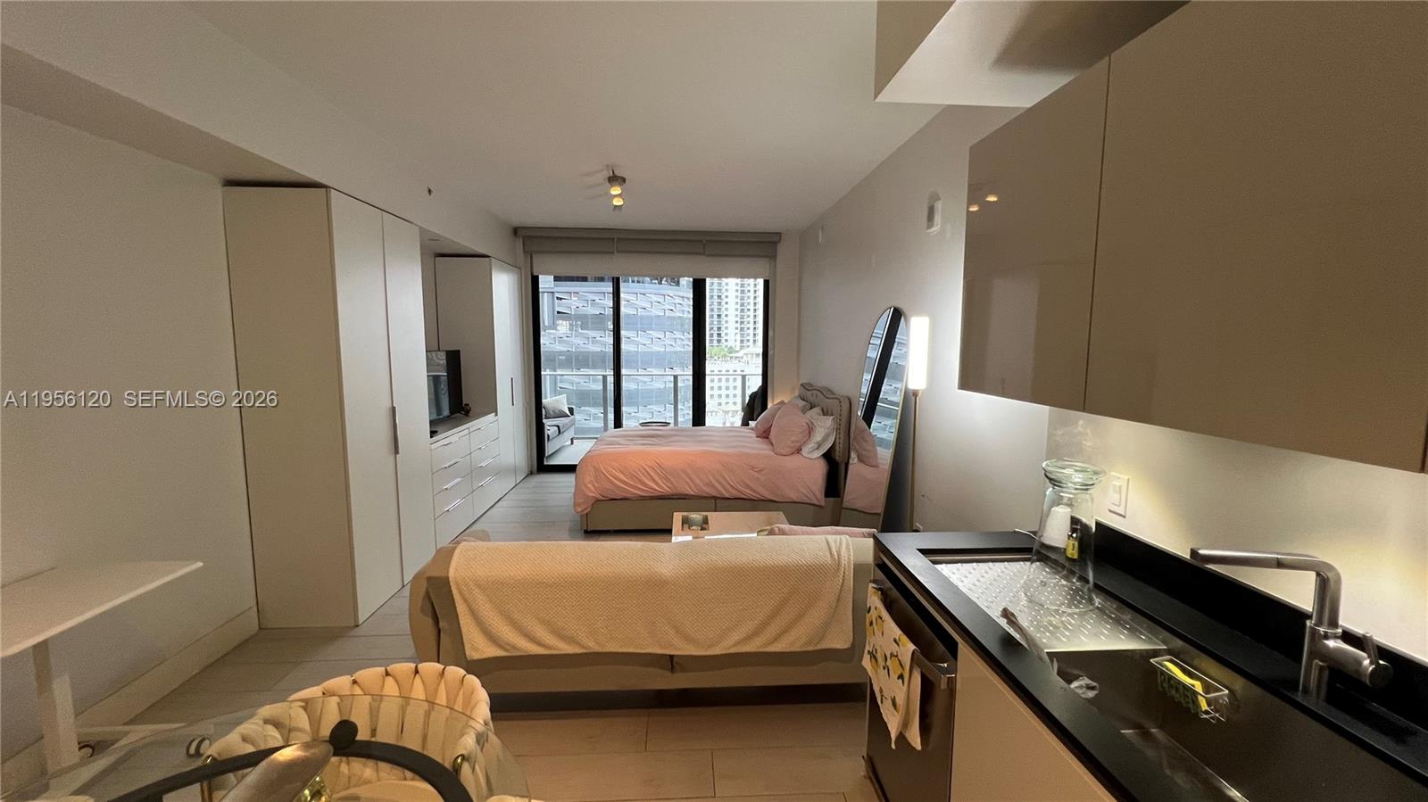 1010 BRICKELL CONDO - Residential