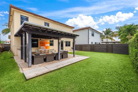 Tiny photo for 9890 NW 86th Ter, Doral, FL 33178 (MLS # A12004172)