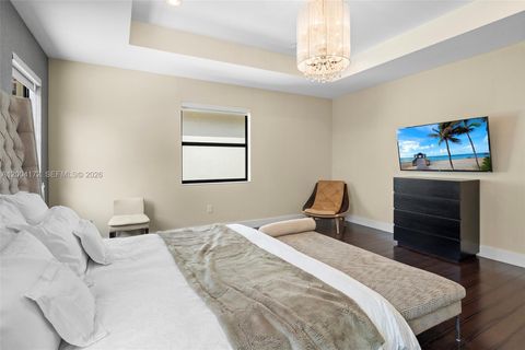 Tiny photo for 9890 NW 86th Ter, Doral, FL 33178 (MLS # A12004172)