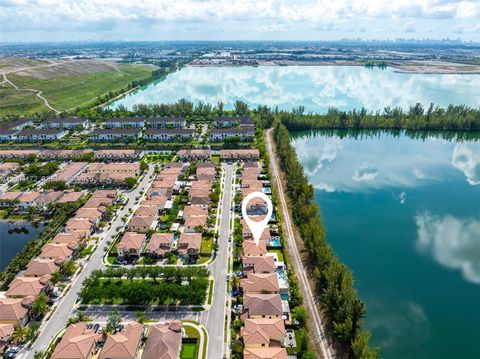 Tiny photo for 9890 NW 86th Ter, Doral, FL 33178 (MLS # A12004172)