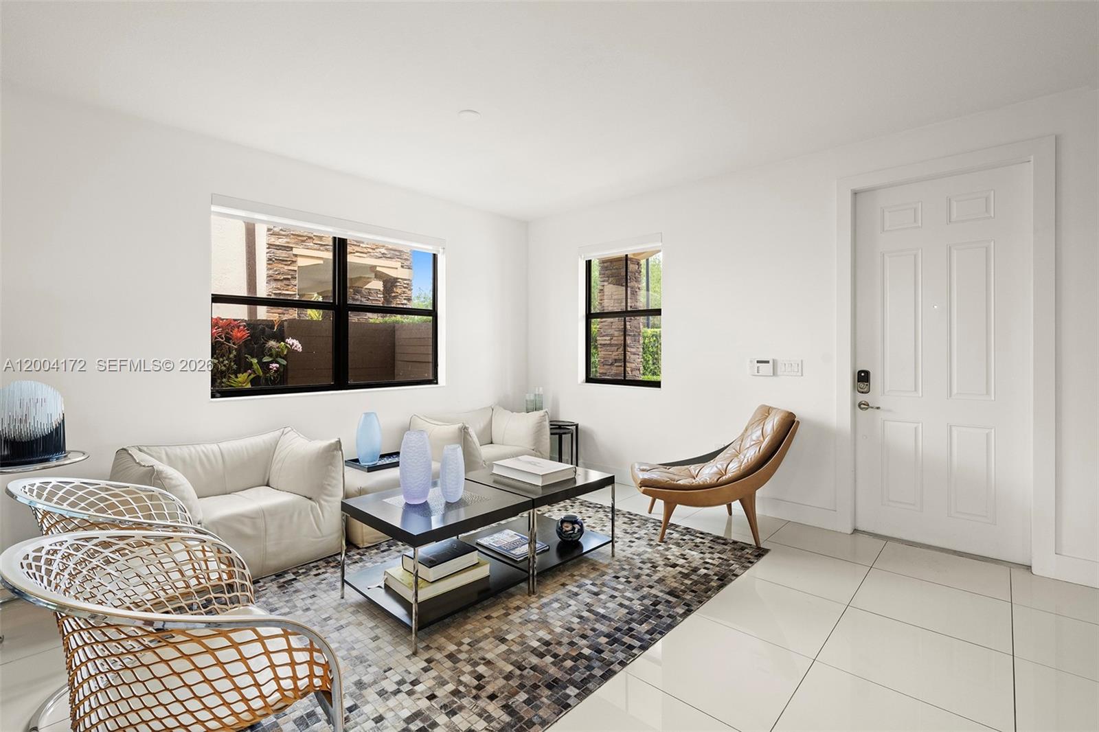 DORAL BREEZE - Residential