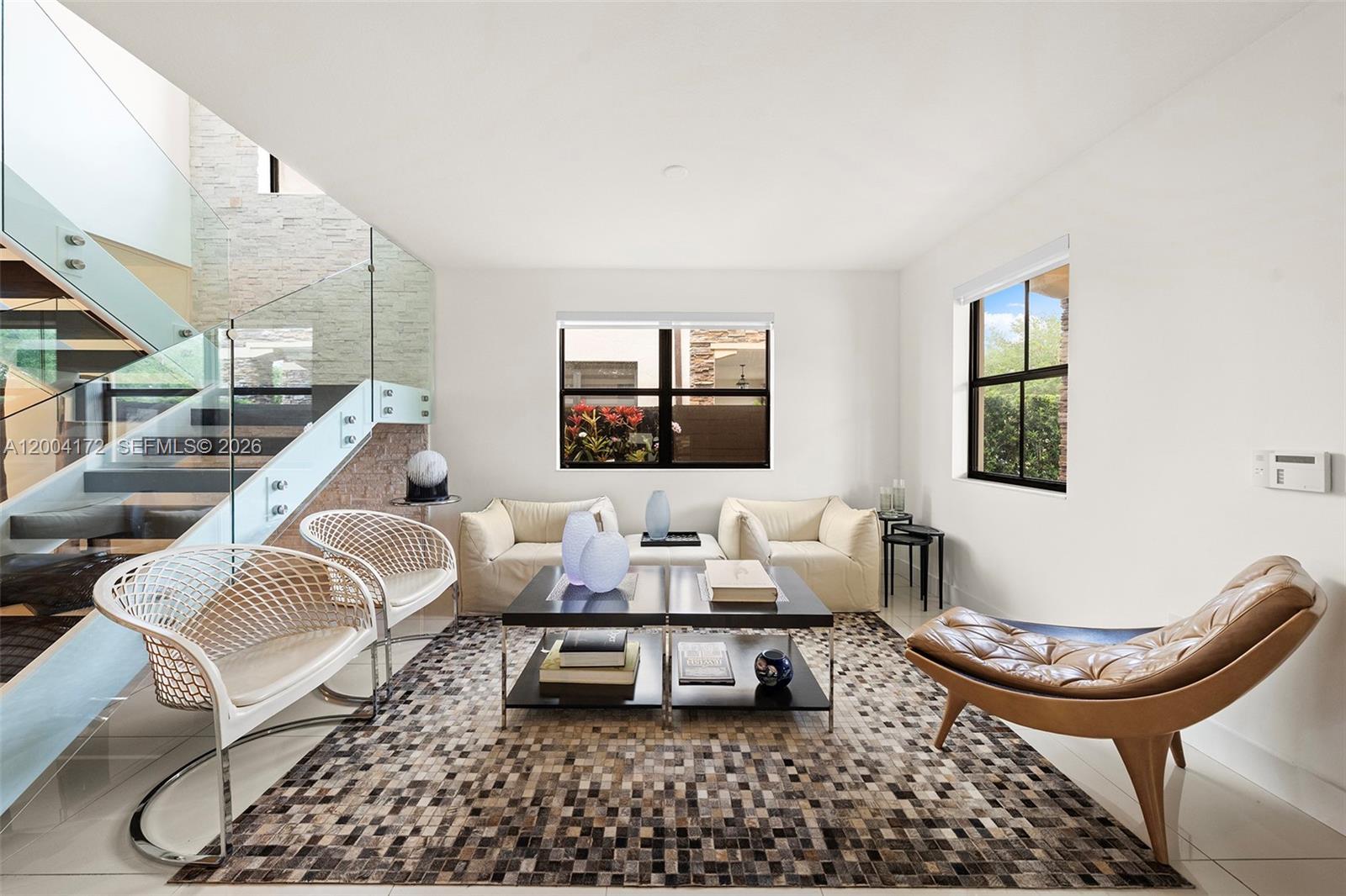 DORAL BREEZE - Residential