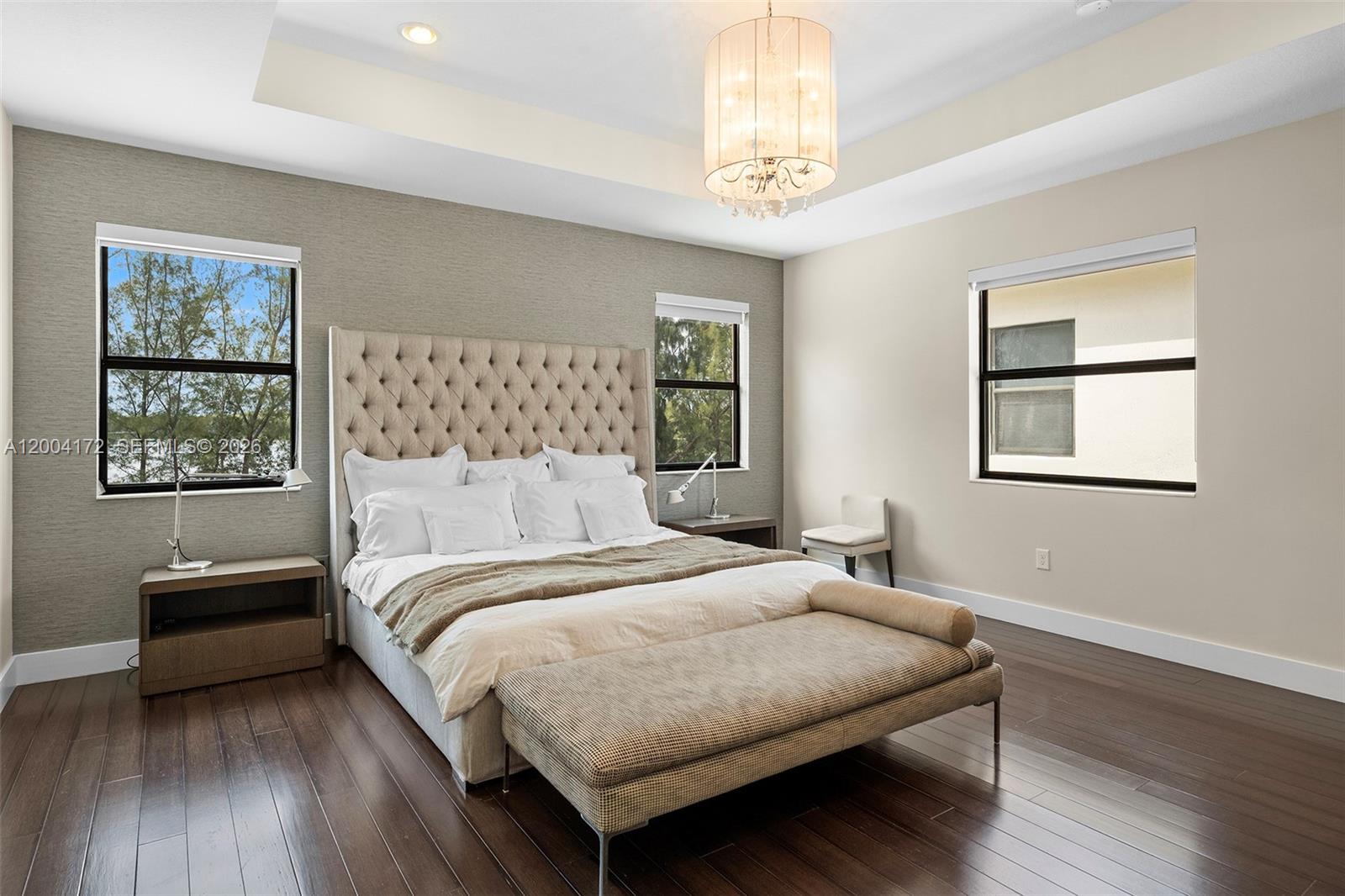 DORAL BREEZE - Residential