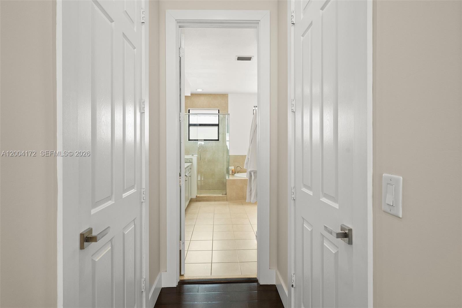 DORAL BREEZE - Residential