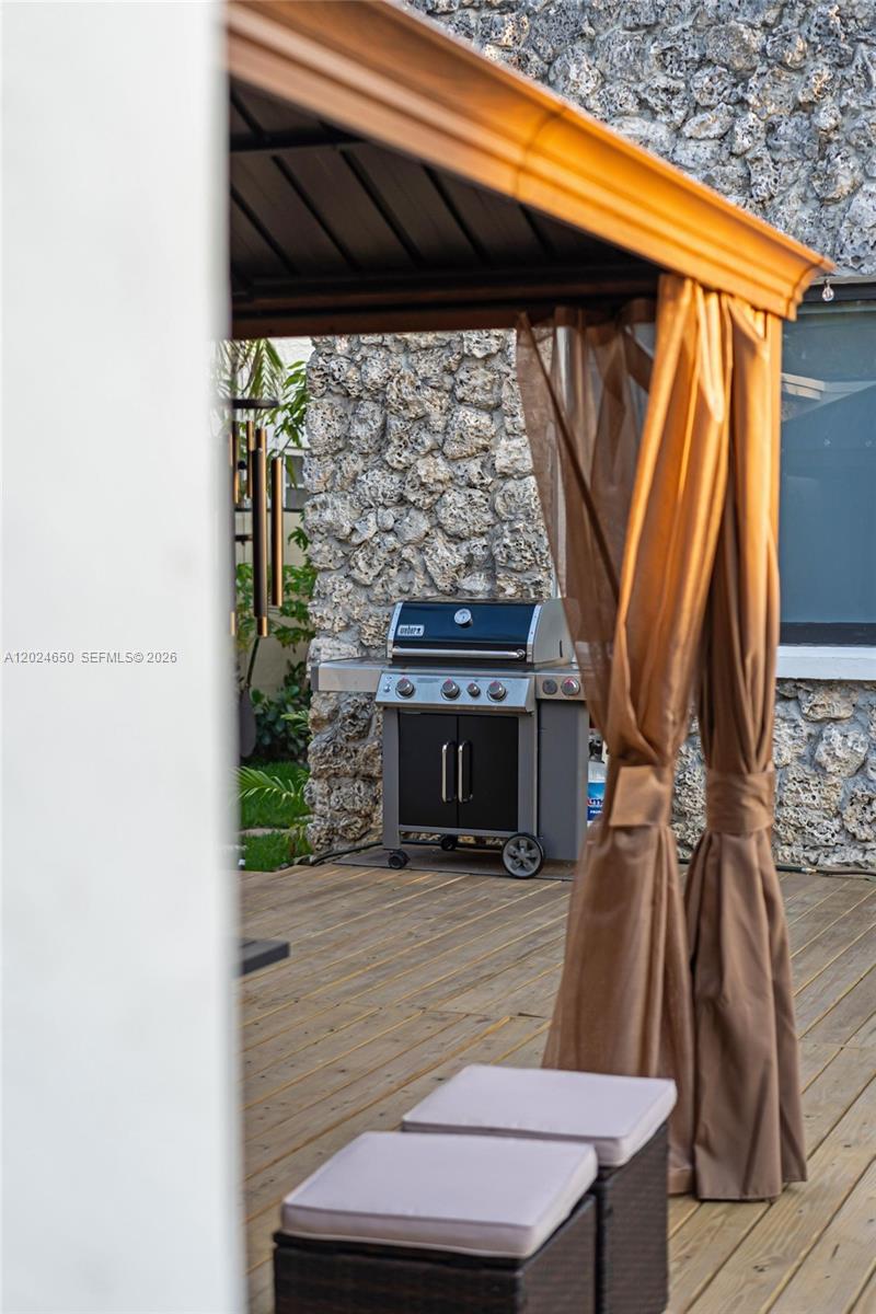 SHENANDOAH - Residential Lease
