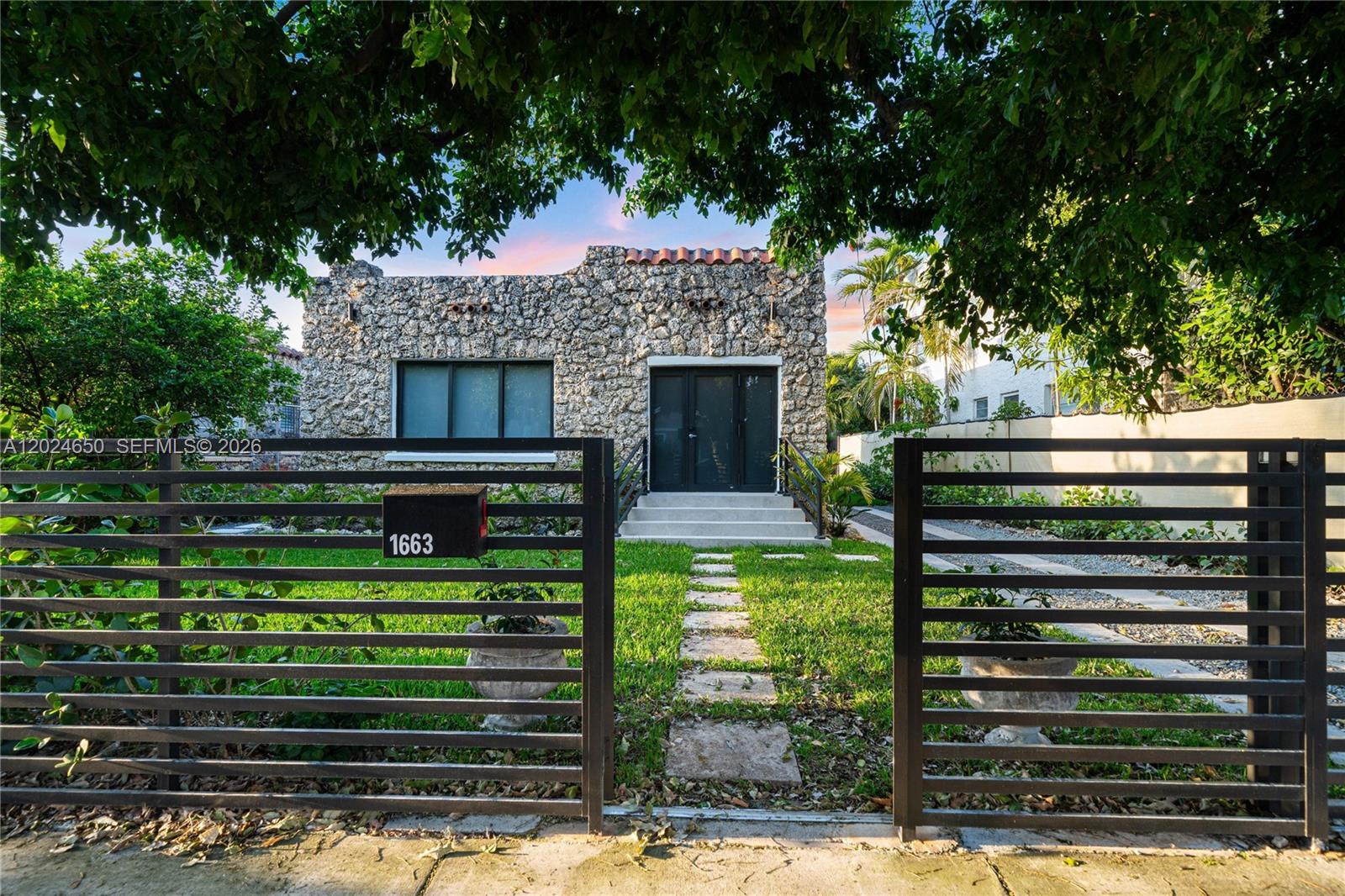 SHENANDOAH - Residential Lease