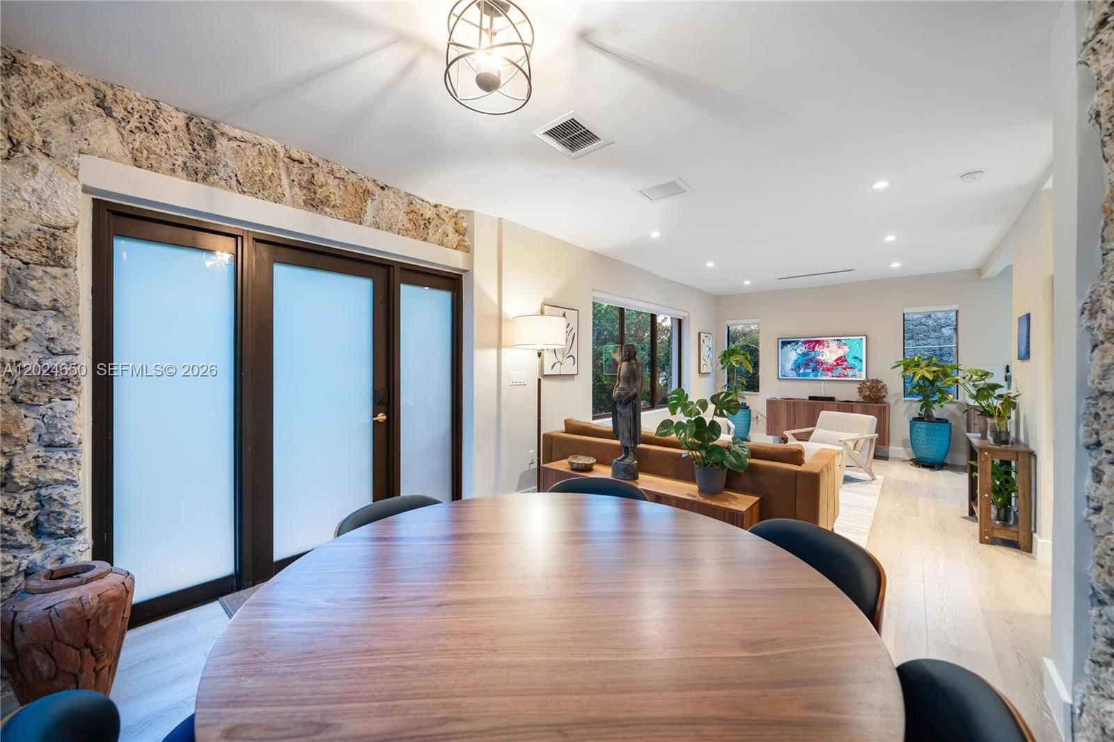 SHENANDOAH - Residential Lease