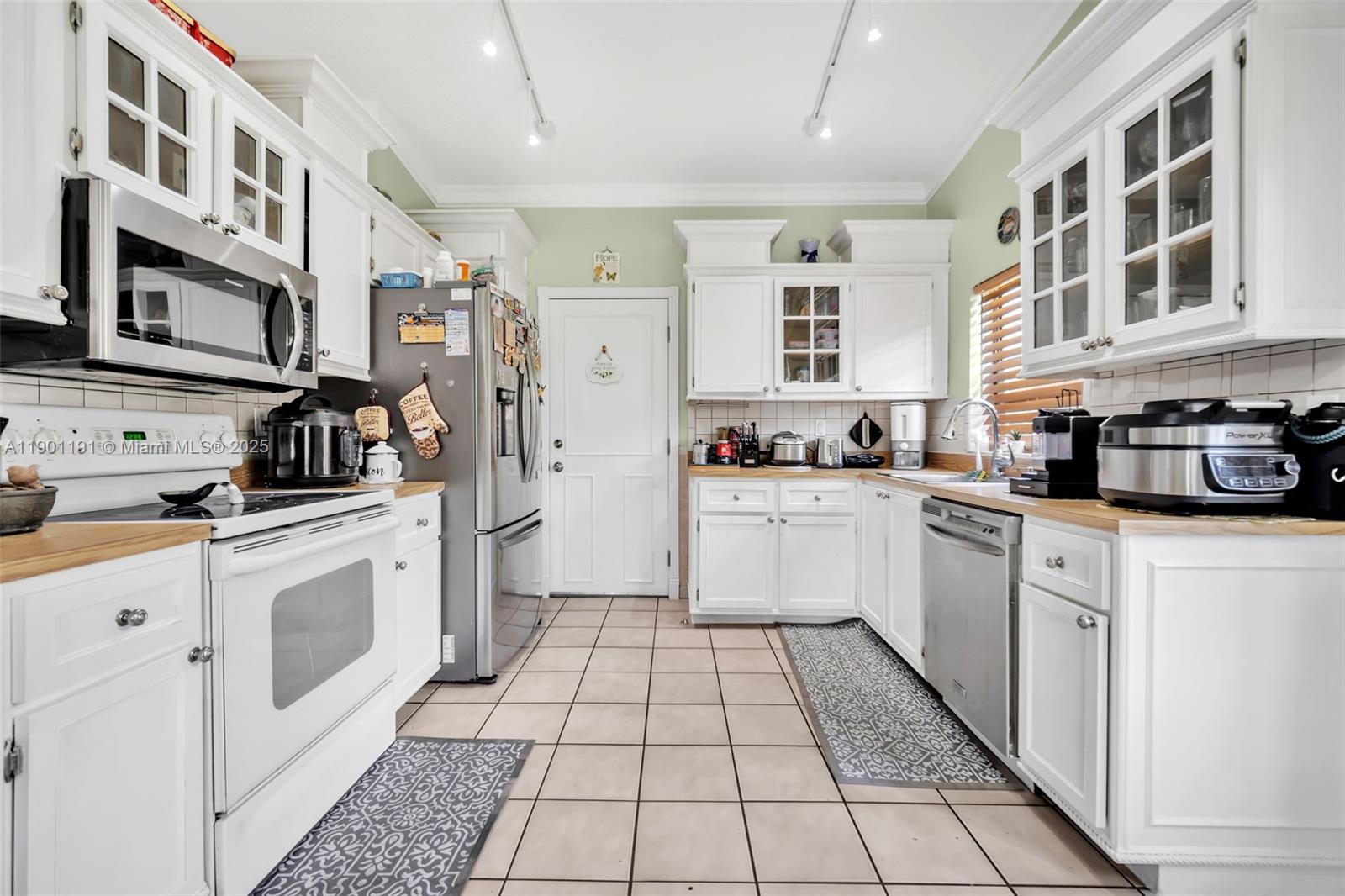 WELLEBY S W QUADRANT - Residential