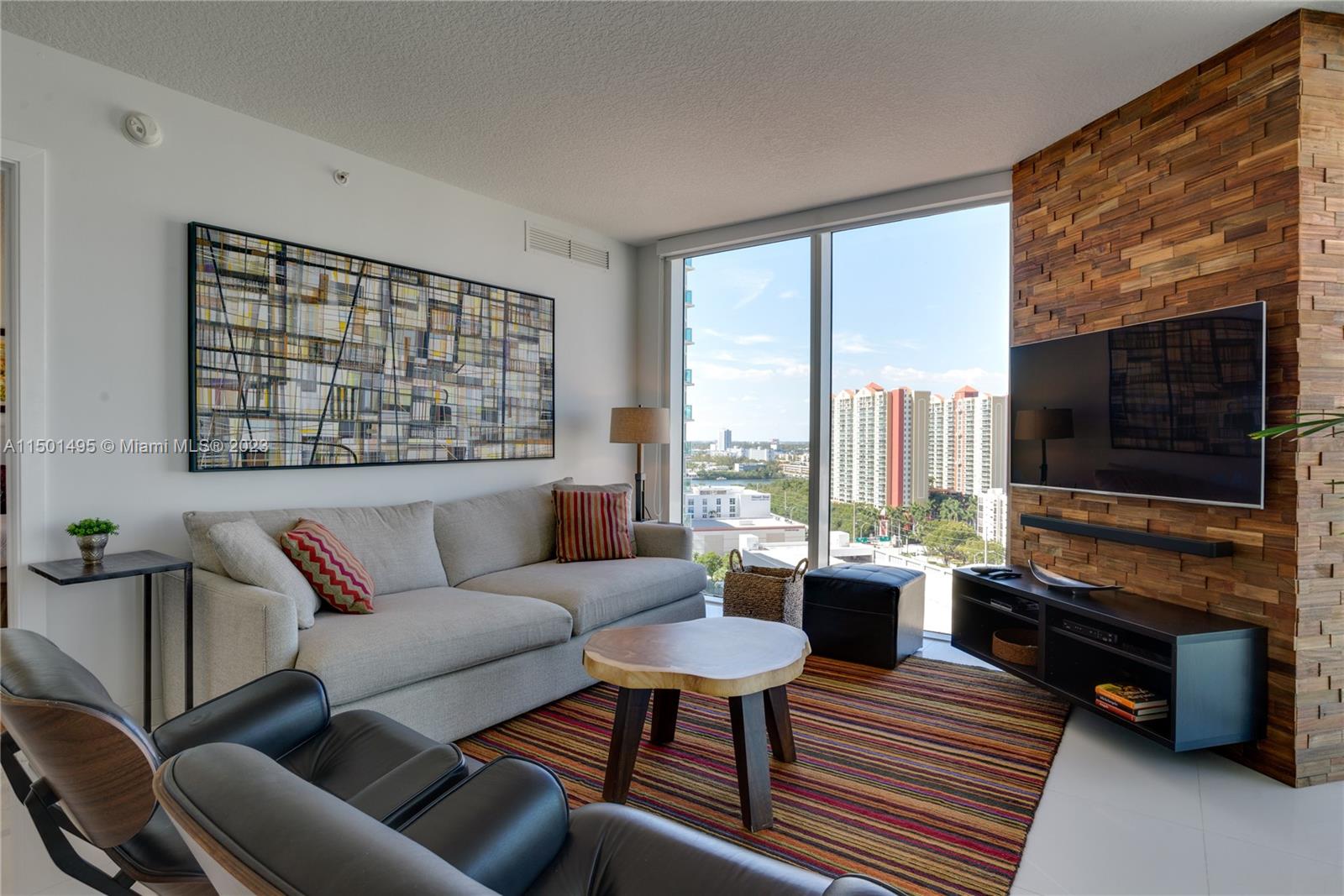 Property for Sale at 150 Sunny Isles Blvd 1-1603, Sunny Isles Beach, Miami-Dade County, Florida - Bedrooms: 3 
Bathrooms: 2  - $899,000
