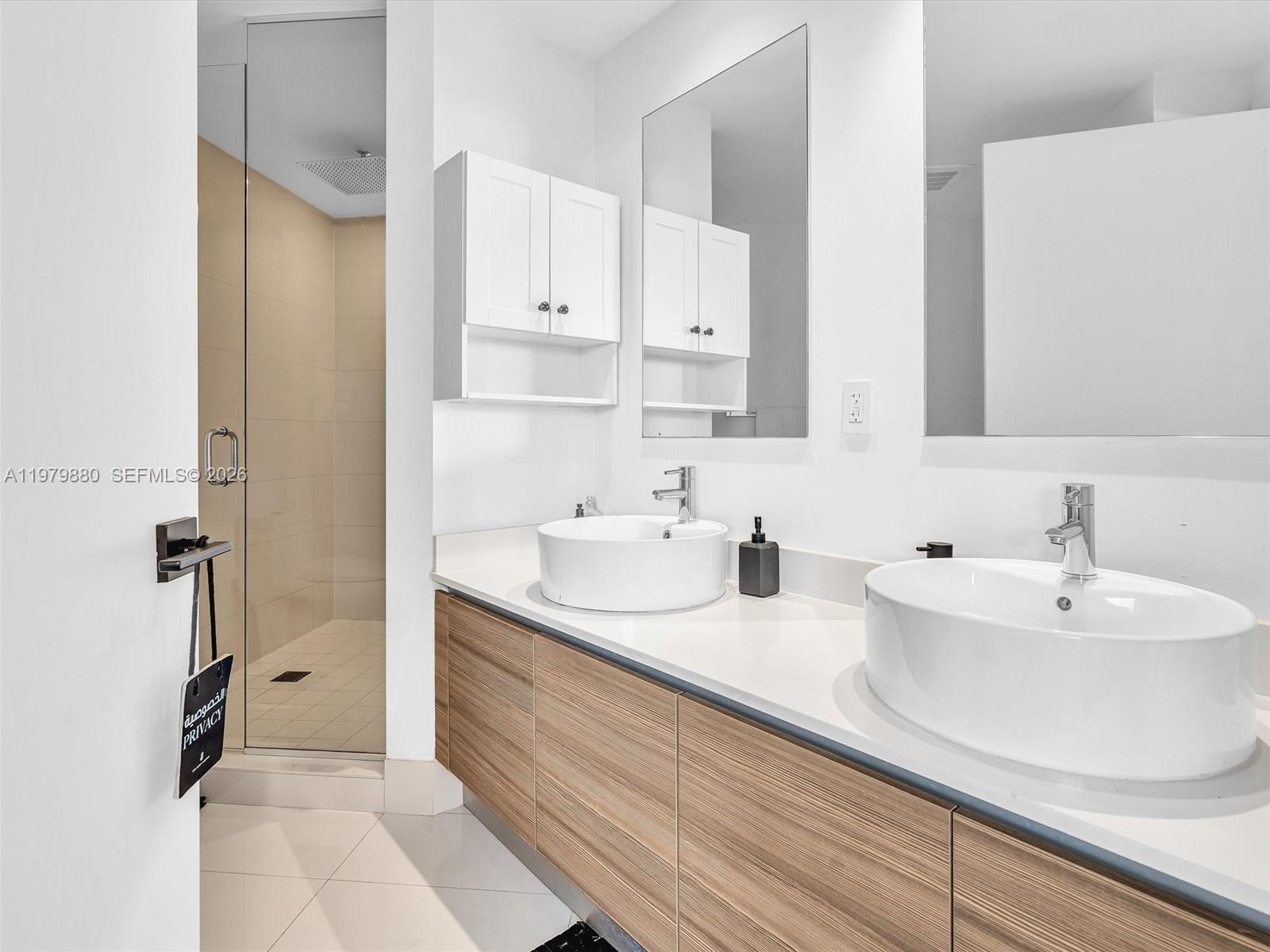 3401 MIDTOWN CONDO - Residential Lease