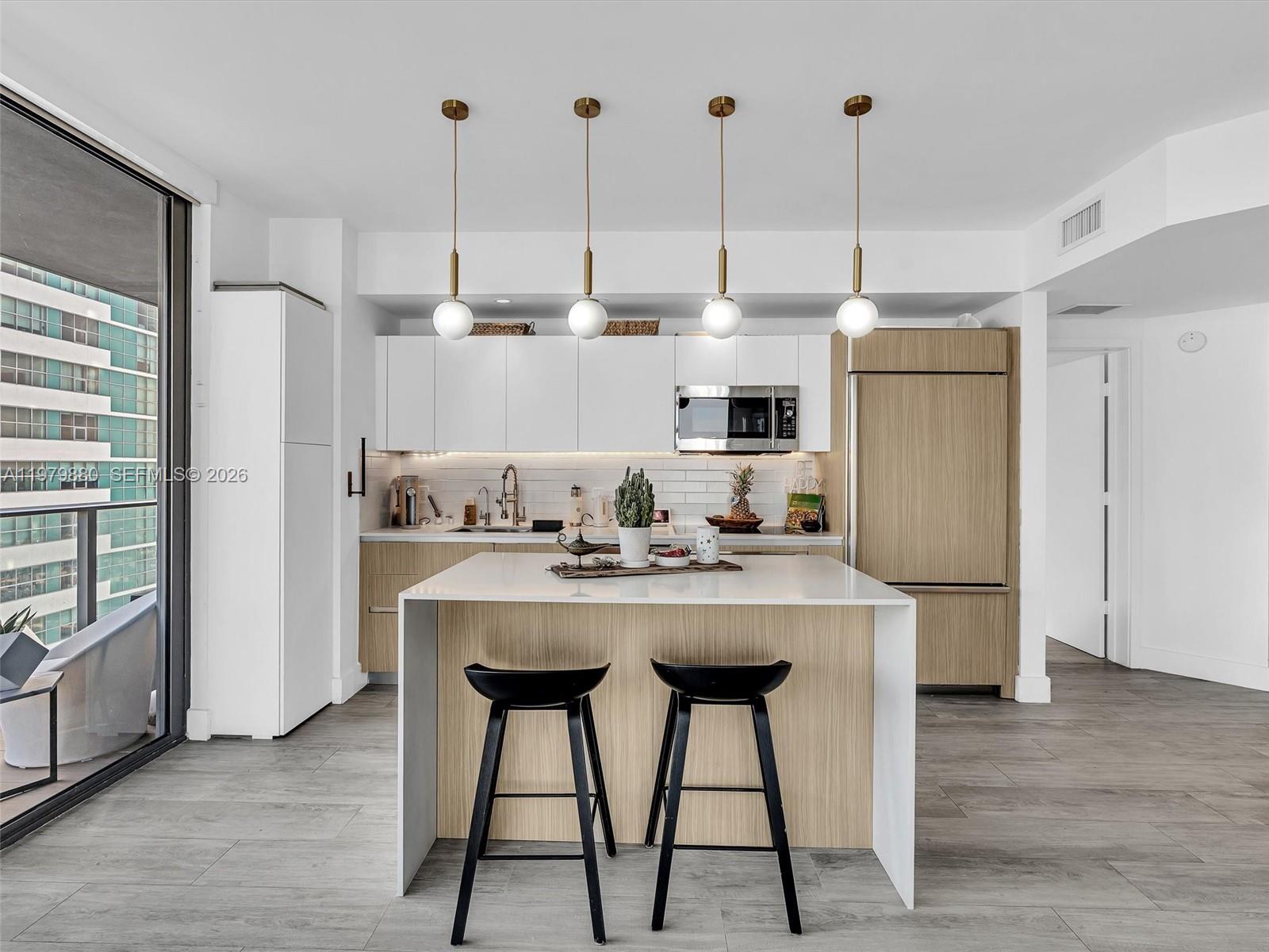 3401 MIDTOWN CONDO - Residential Lease