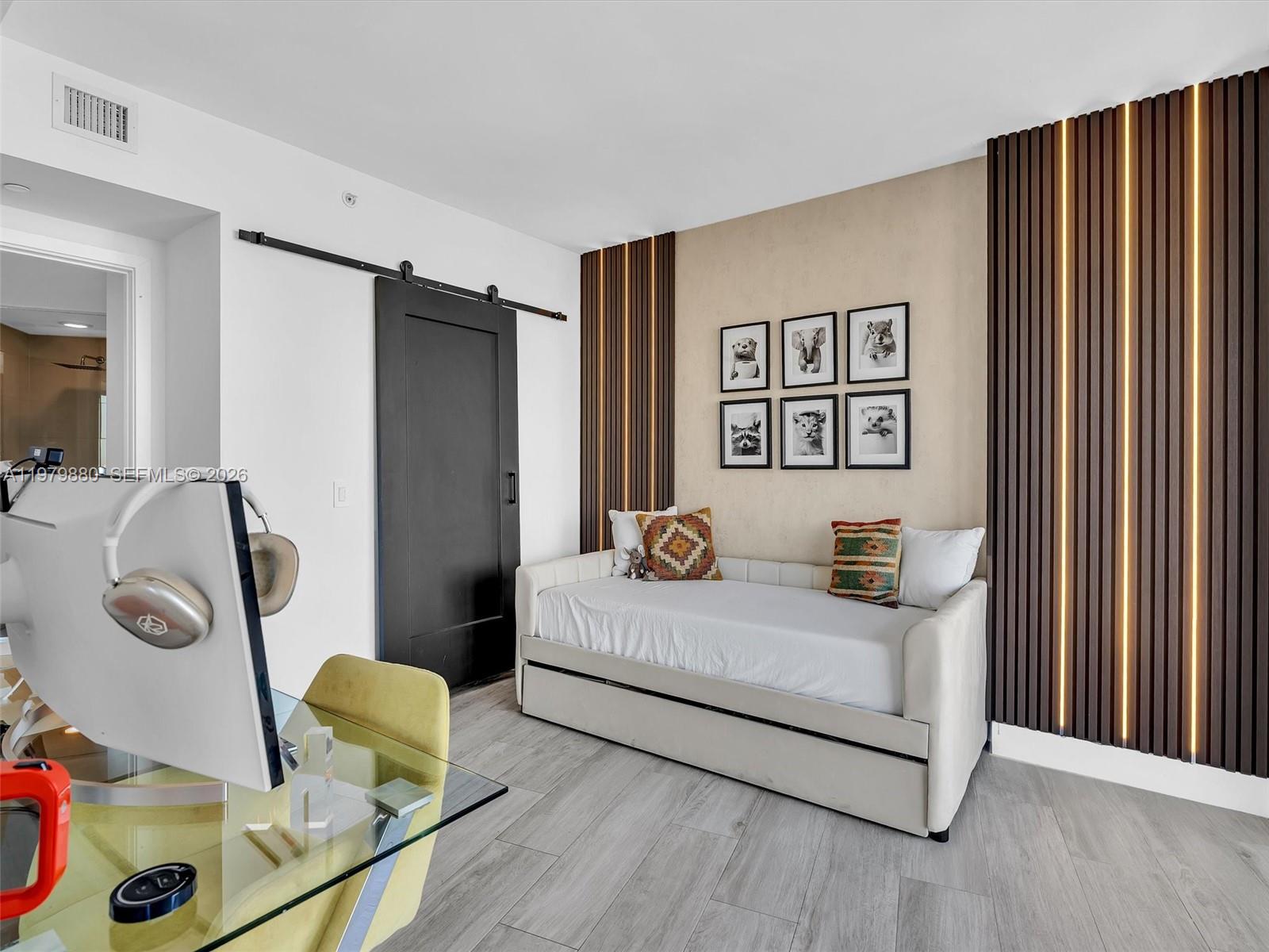 3401 MIDTOWN CONDO - Residential Lease