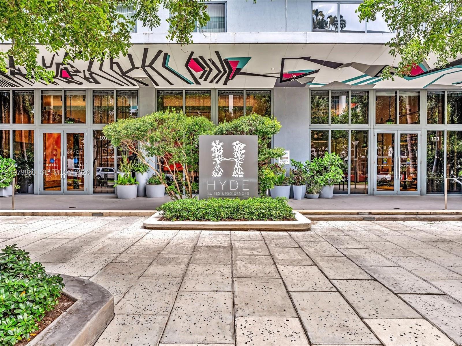 3401 MIDTOWN CONDO - Residential Lease