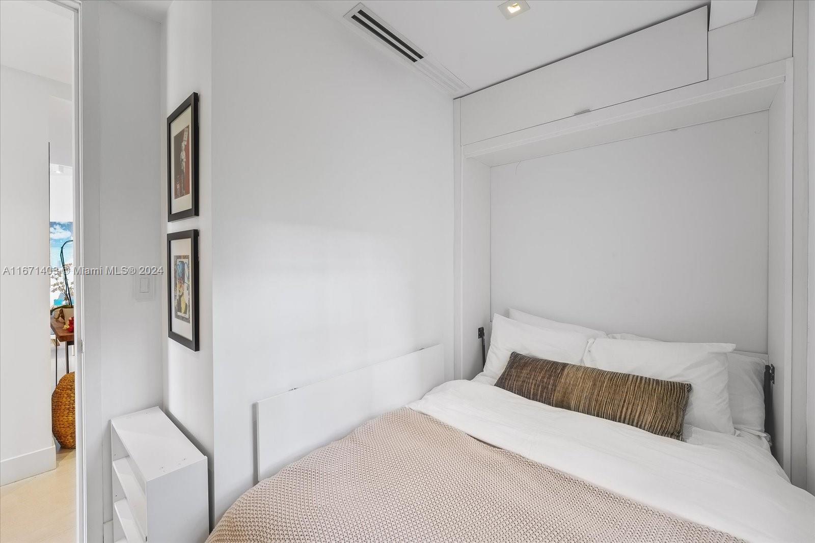 SEASIDE VILLAS CONDO - Residential Lease