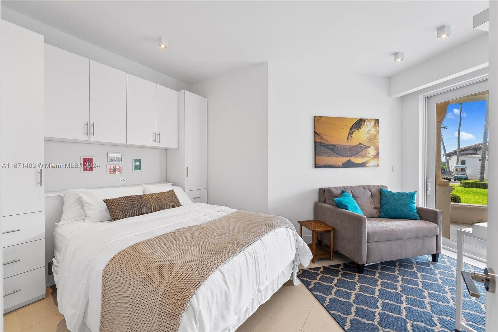 SEASIDE VILLAS CONDO - Residential Lease