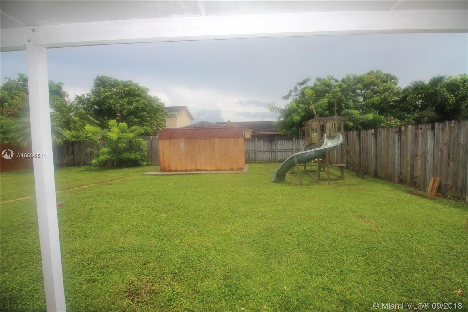 MAJESTIC ESTATES 3RD ADDN - Residential