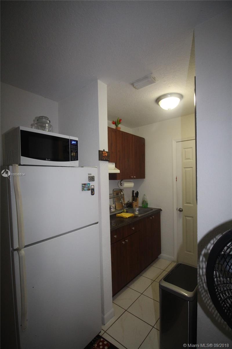 MAJESTIC ESTATES 3RD ADDN - Residential