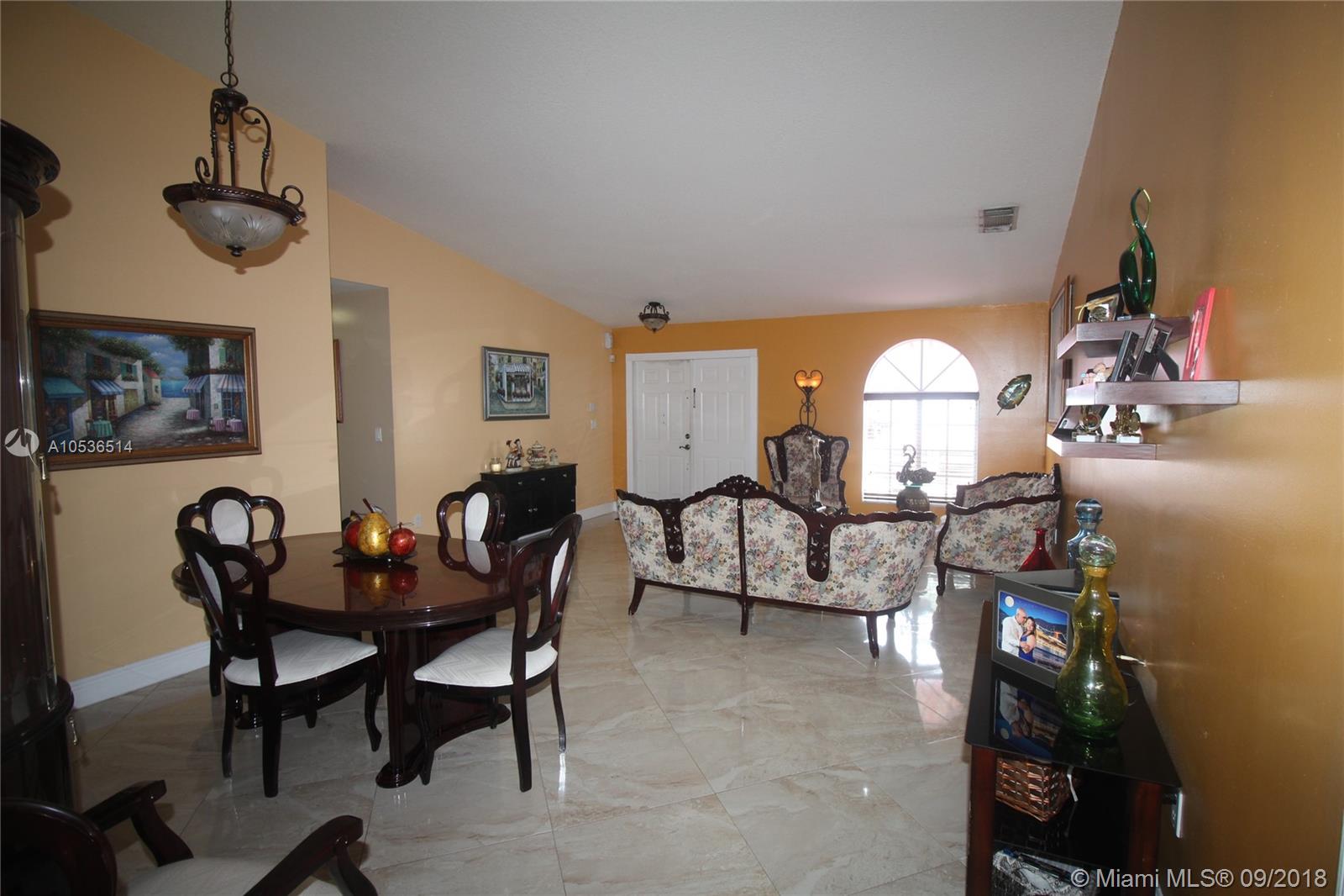 MAJESTIC ESTATES 3RD ADDN - Residential