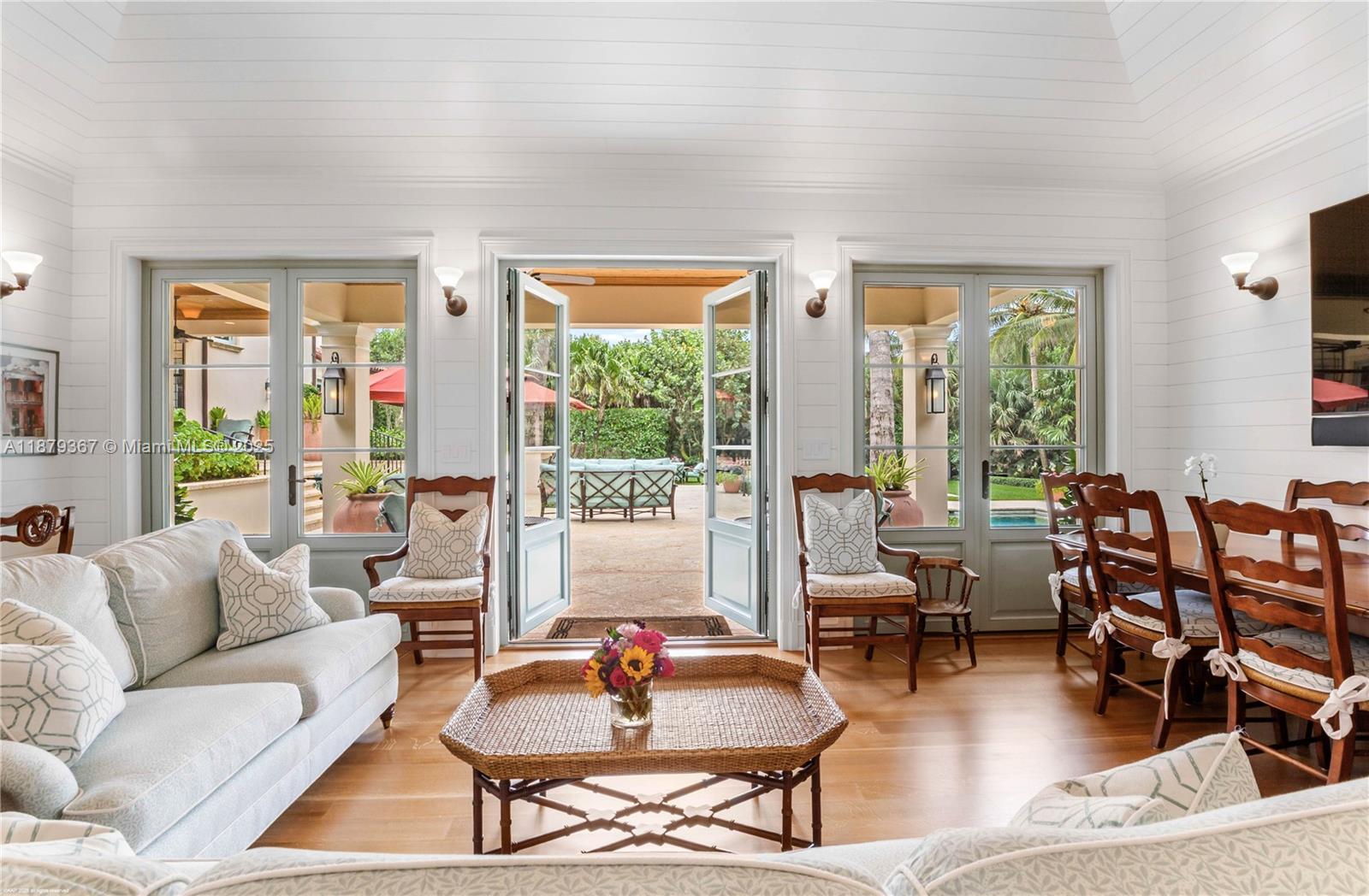 Jupiter Island - Residential