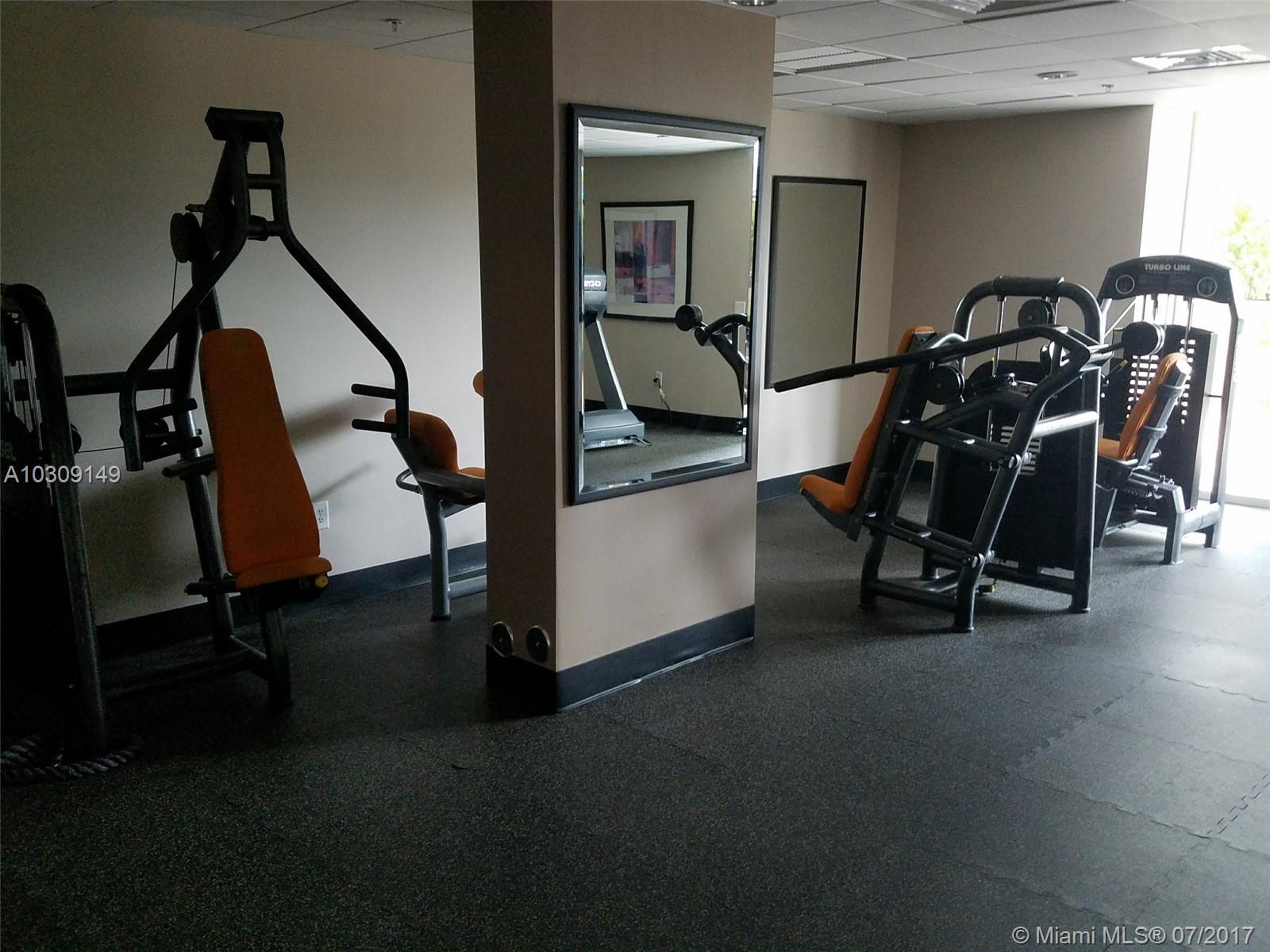 UPTOWN LOFTS CONDO - Residential Lease