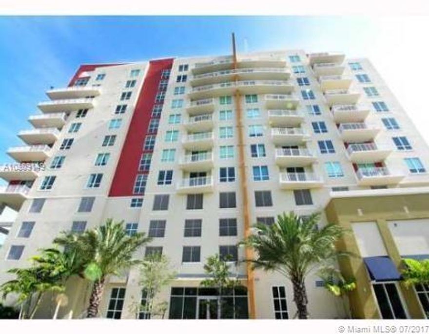 BEAUTIFUL 2 BED/2BATH IN BOUTIQUE BLDG . TILE FLOORS , LARGE BALCONY WITH WATER VIEW, LOTS OF CLOSET SPACE.