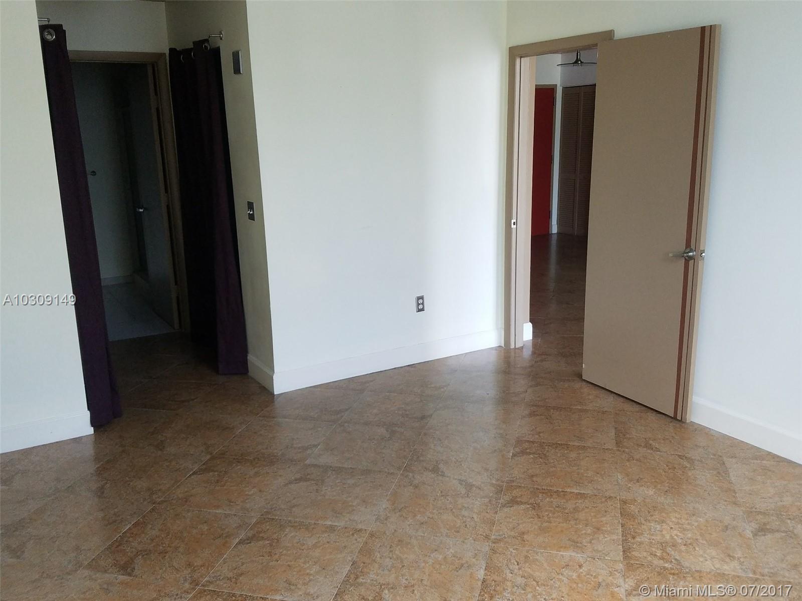 UPTOWN LOFTS CONDO - Residential Lease