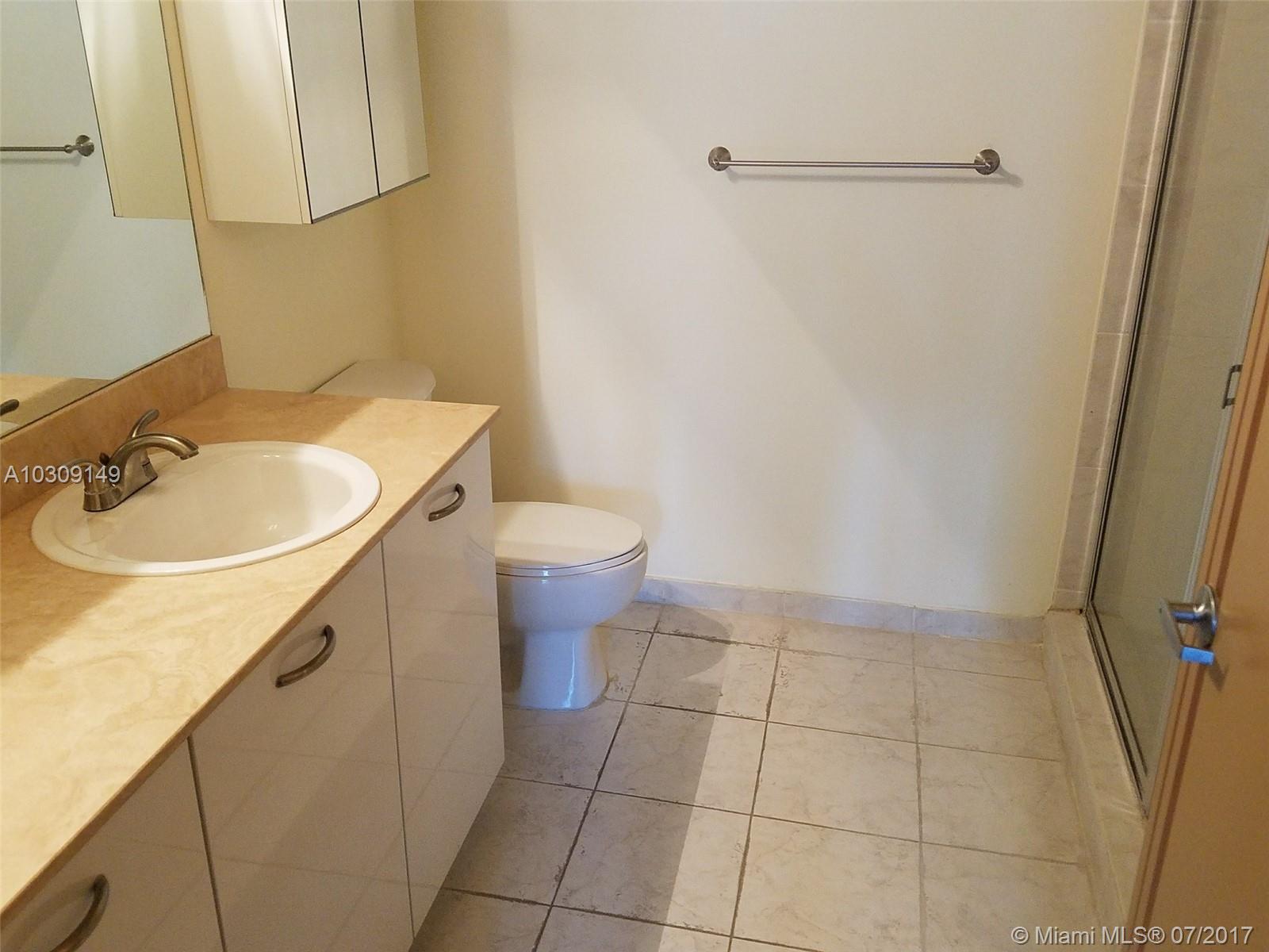 UPTOWN LOFTS CONDO - Residential Lease