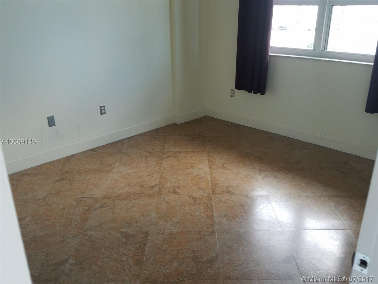 UPTOWN LOFTS CONDO - Residential Lease