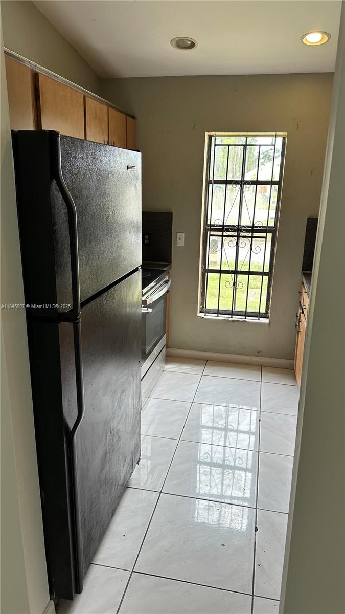 LESLIE ESTATES SEC FIVE - Residential