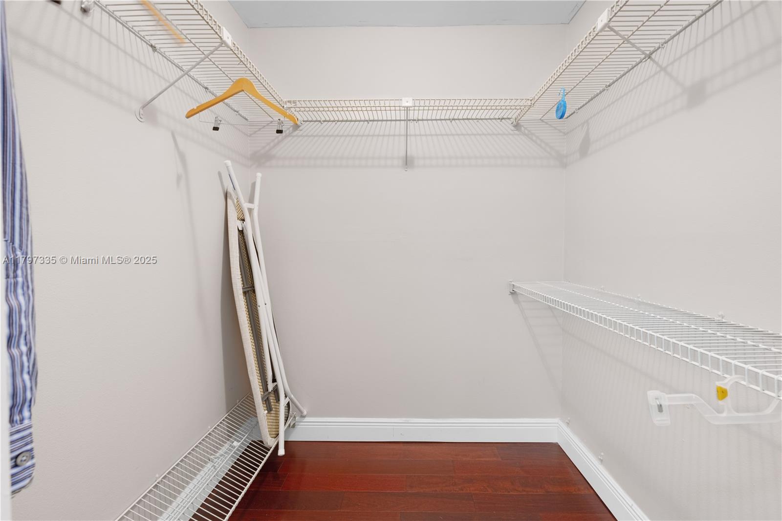 MAR DEL PLATA CONDO - Residential