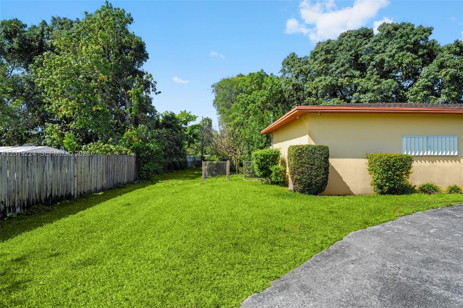 OPA LOCKA 2ND REV PL - Residential