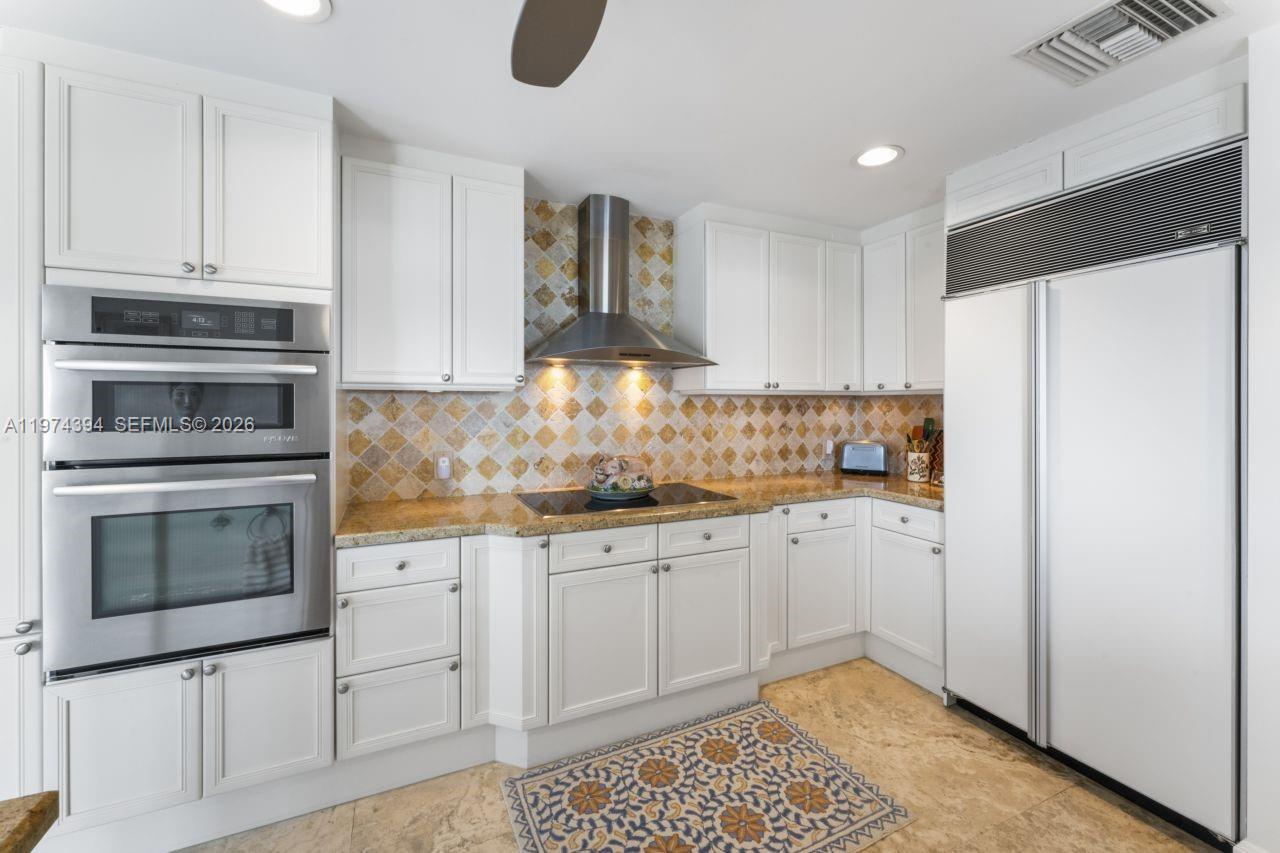 BAYVIEW FISHER ISL CONDO - Residential