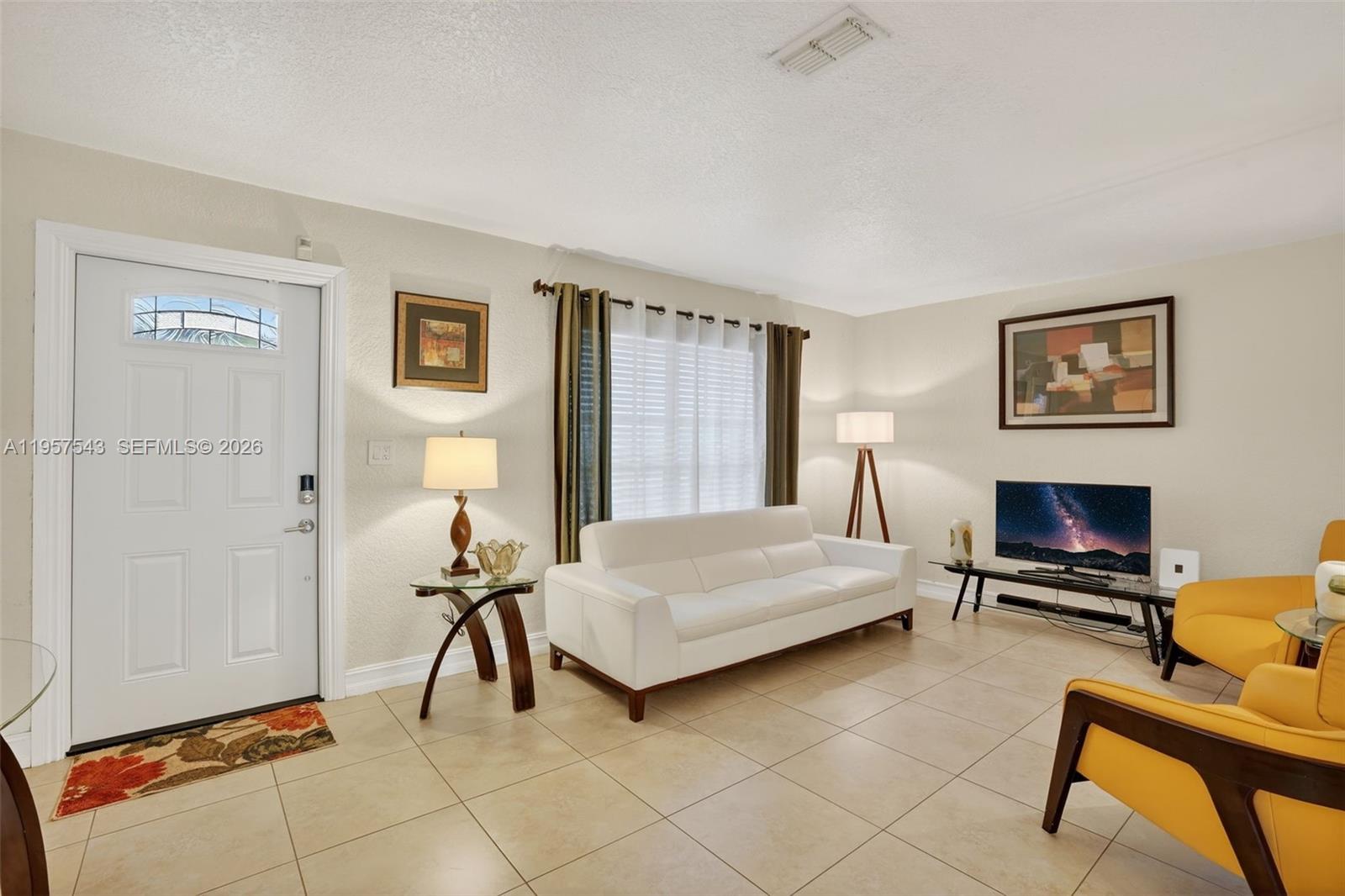 LESLIE ESTATES SEC 12 - Residential