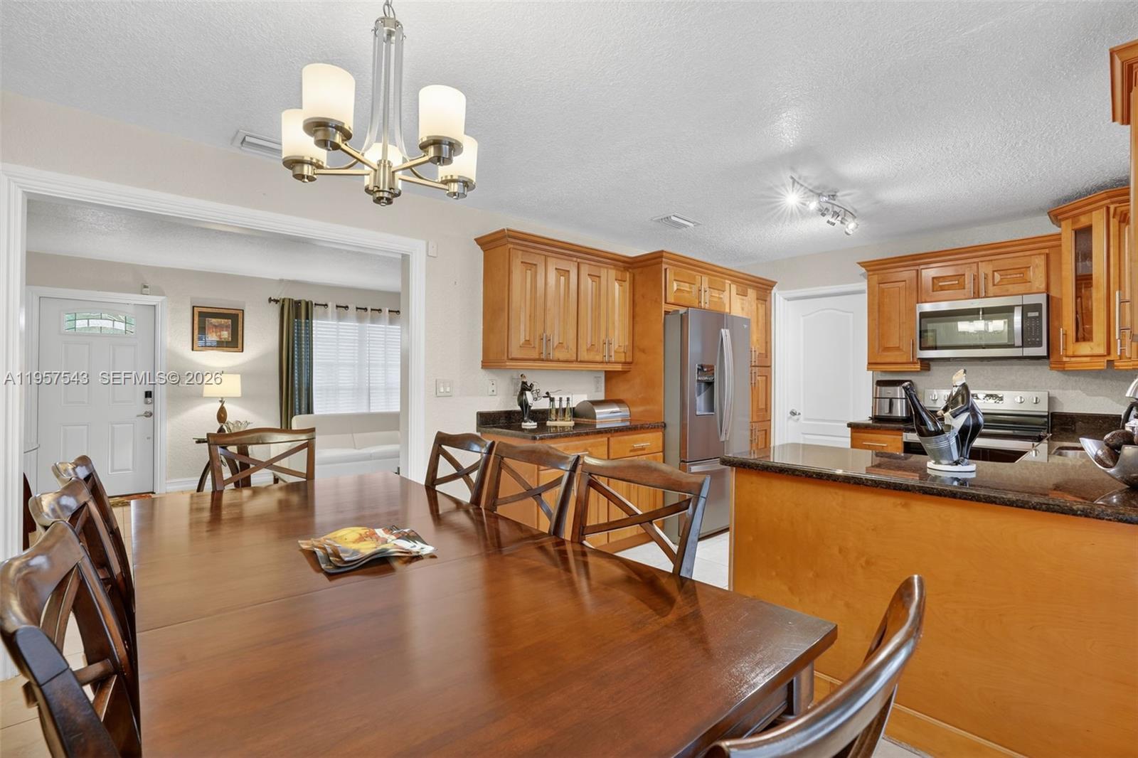 LESLIE ESTATES SEC 12 - Residential