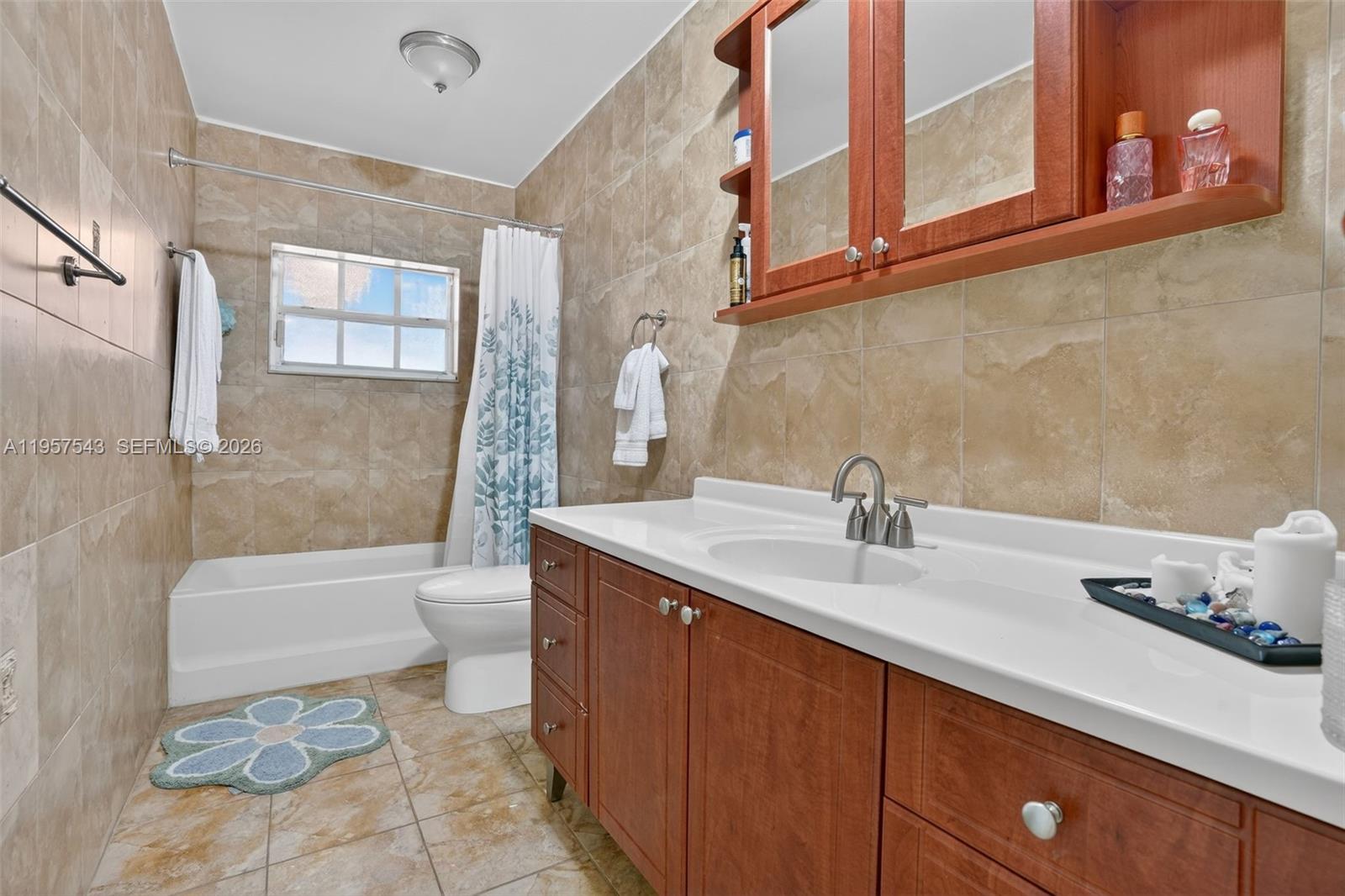 LESLIE ESTATES SEC 12 - Residential