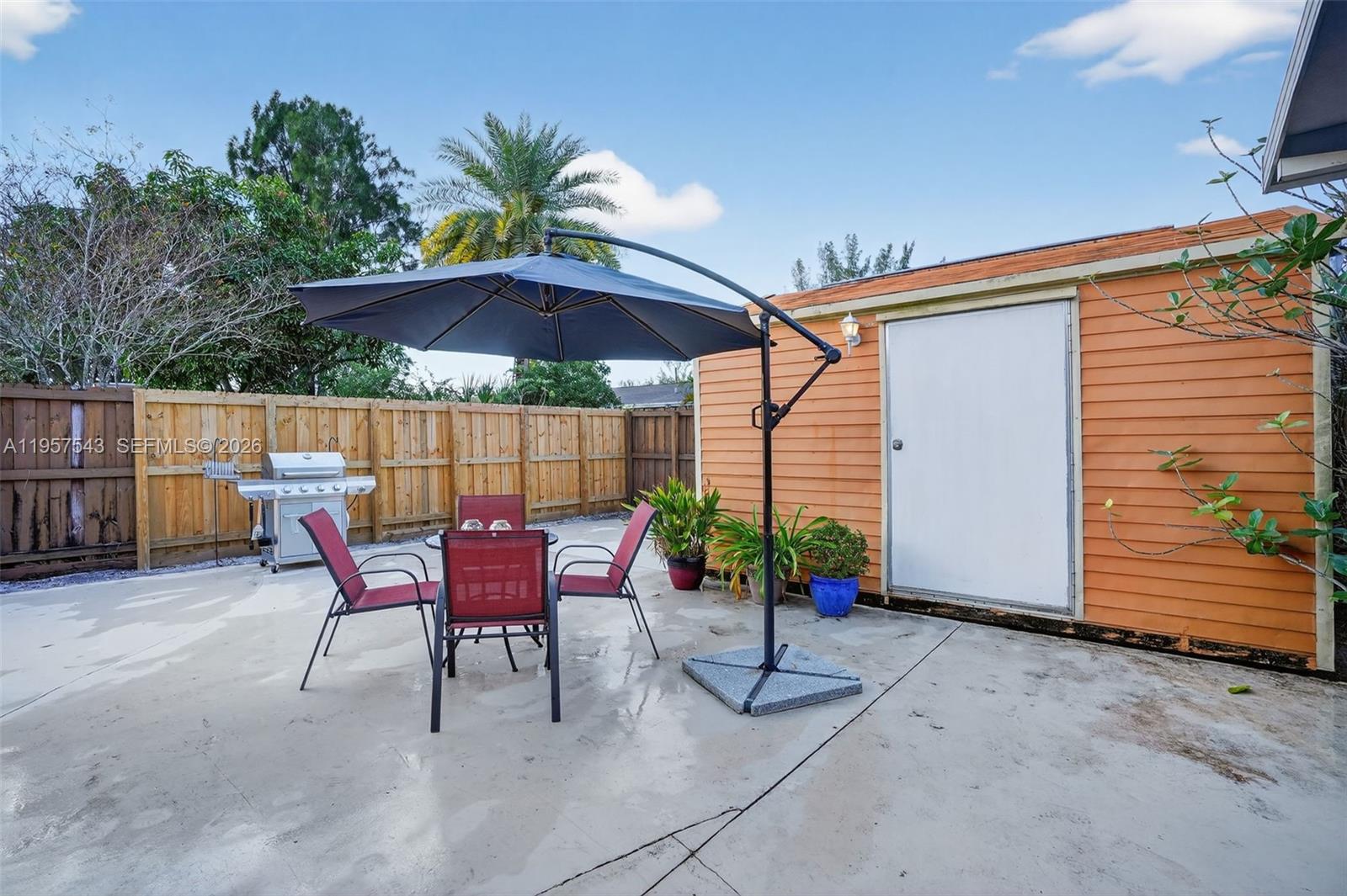 LESLIE ESTATES SEC 12 - Residential