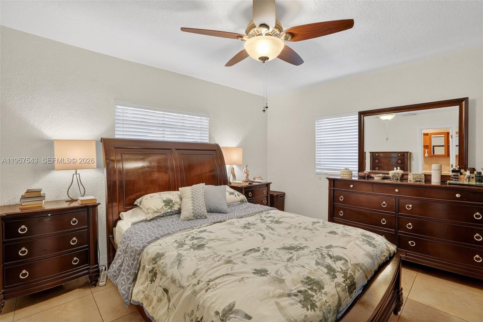 LESLIE ESTATES SEC 12 - Residential